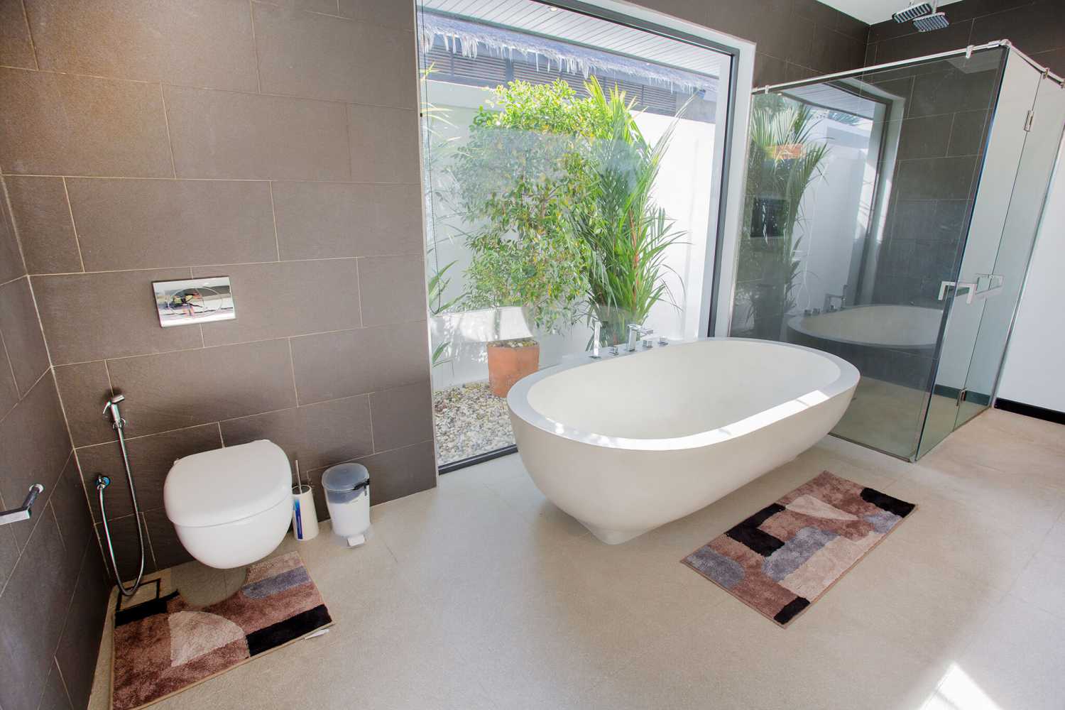 Property image - gallery 38