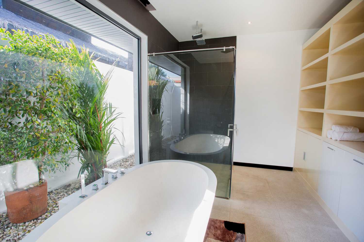 Property image - gallery 39