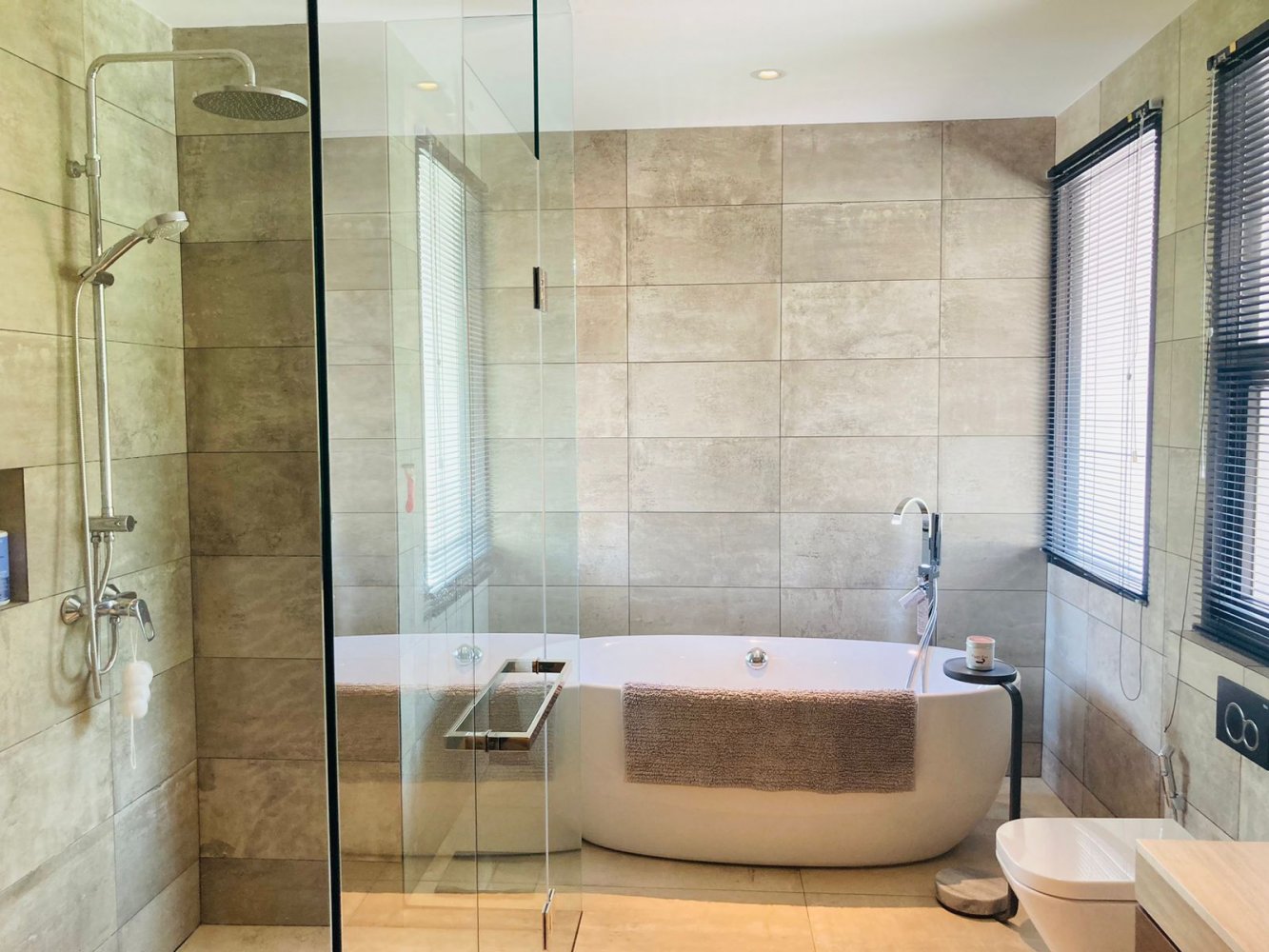 Property image - gallery 25