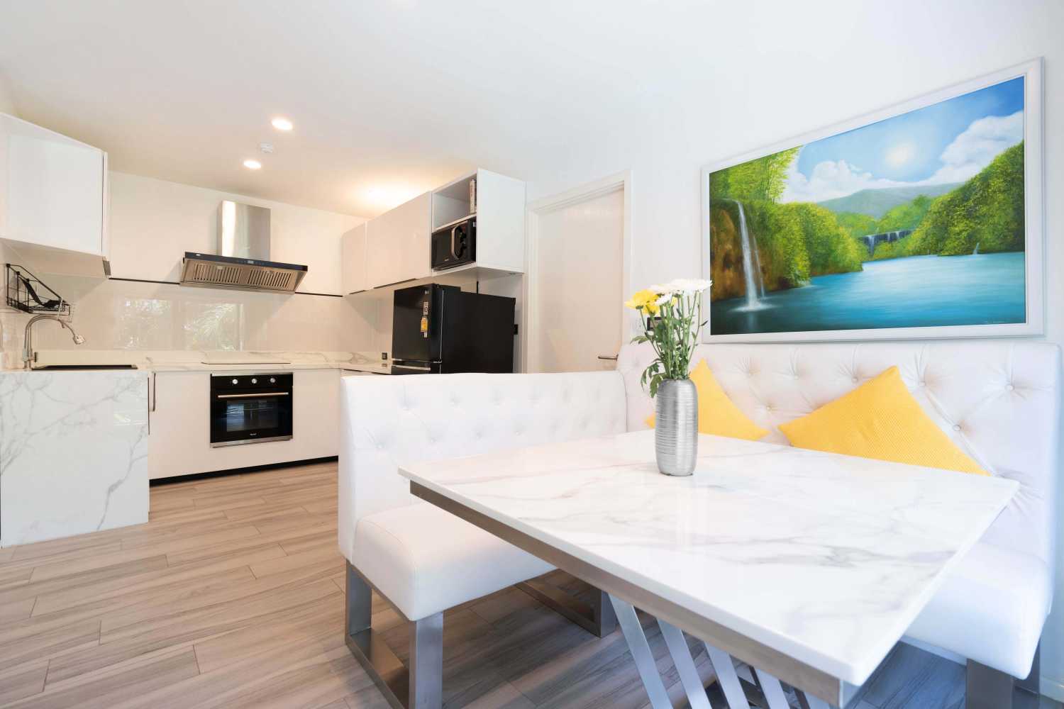 Property image - gallery 9