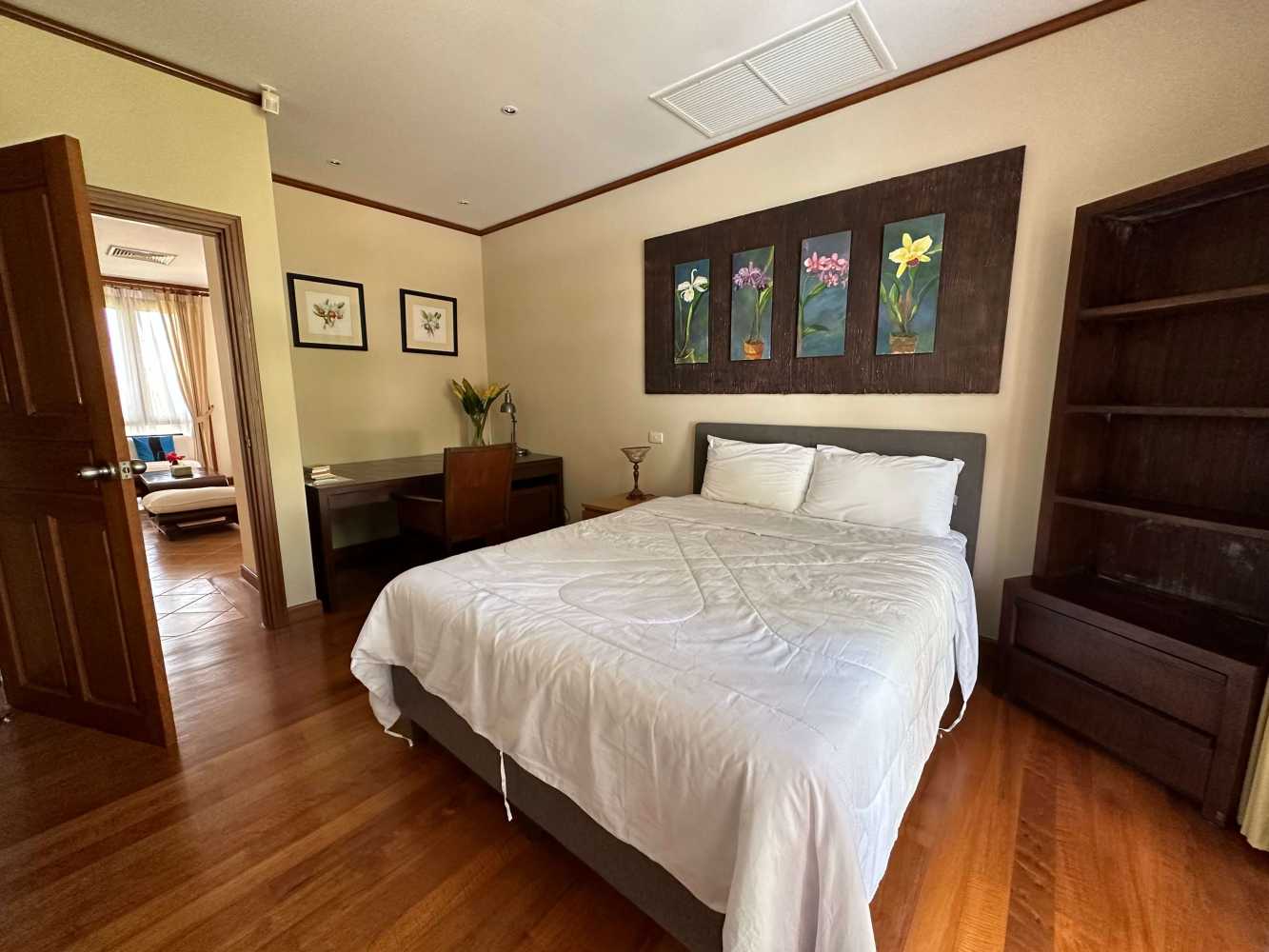 Property image - gallery 13