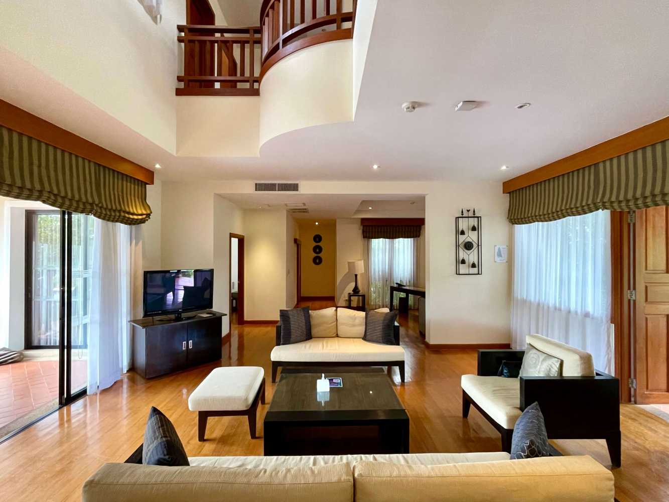 Property image - gallery 9