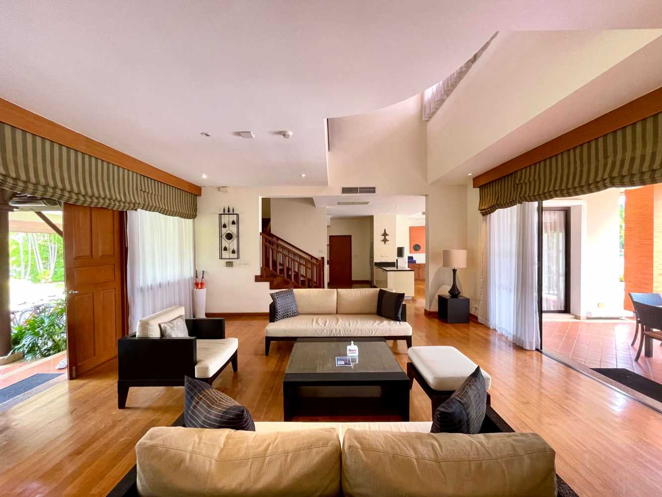 Property image - gallery 8