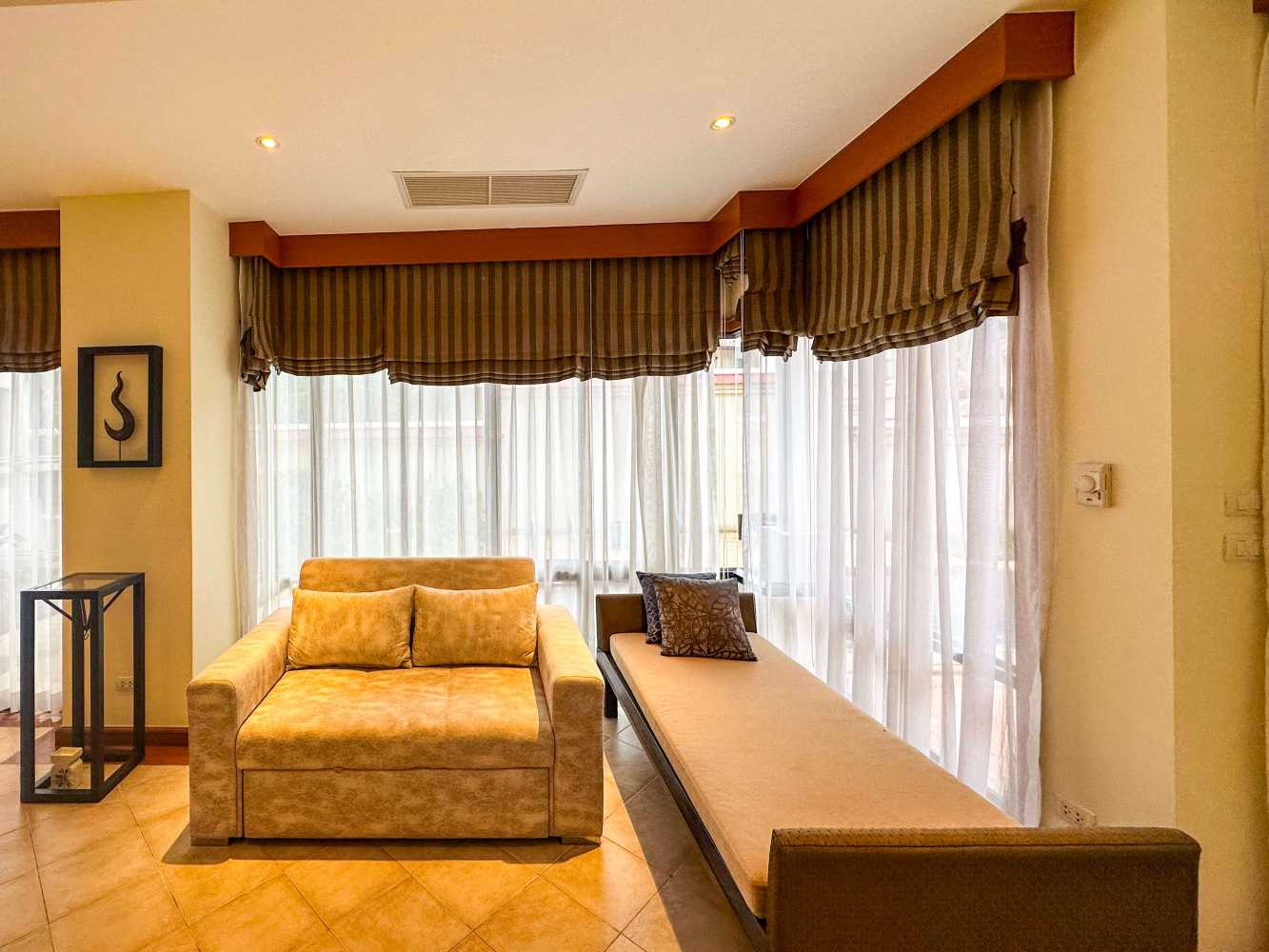 Property image - gallery 6