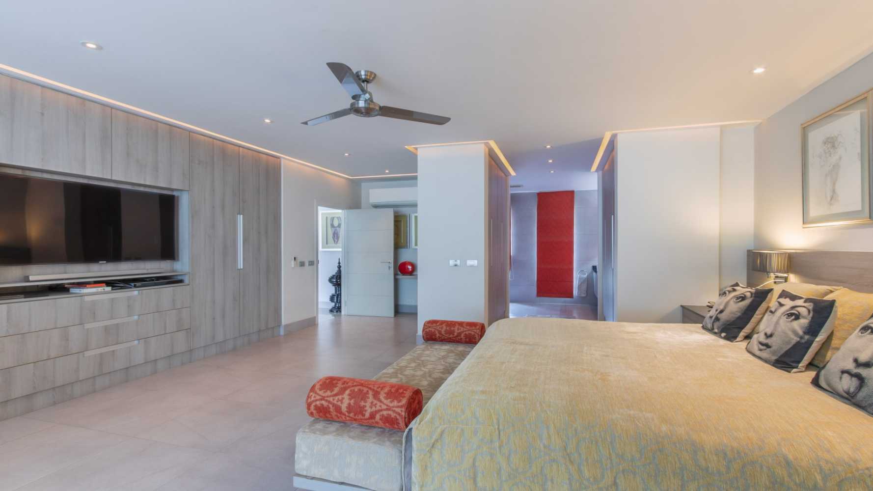 Property image - gallery 10