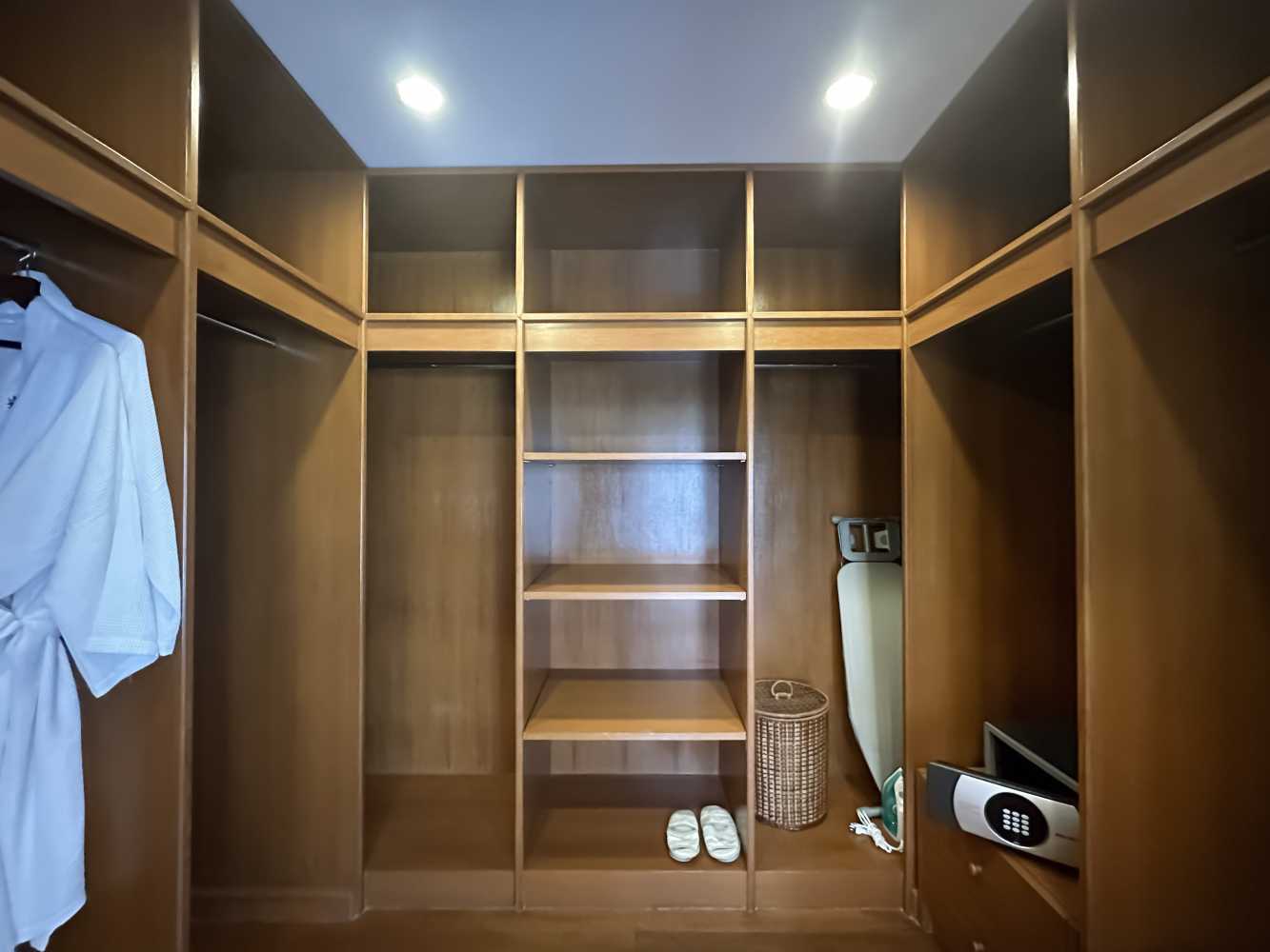 Property image - gallery 23