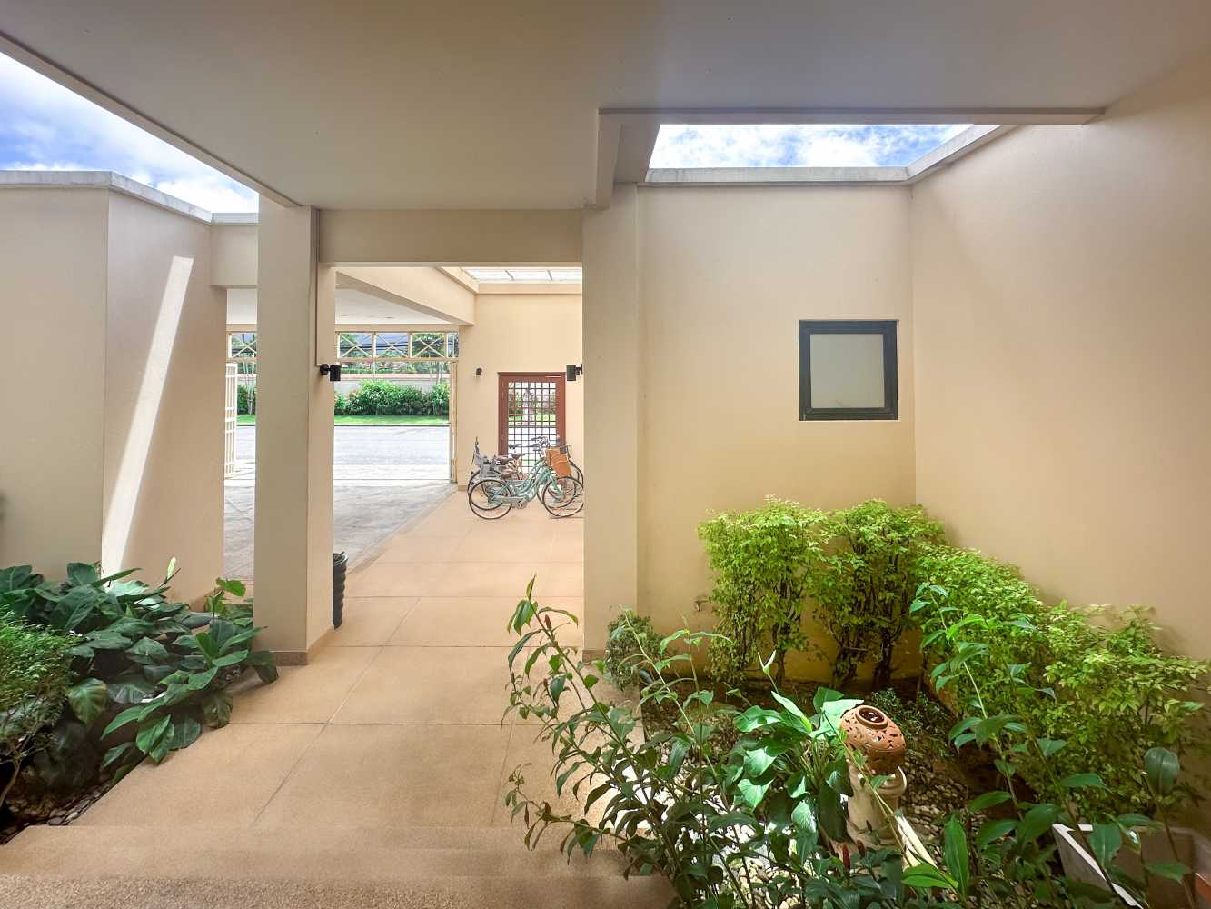 Property image - gallery 33