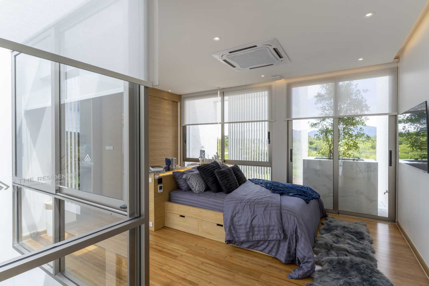 Property image - gallery 9