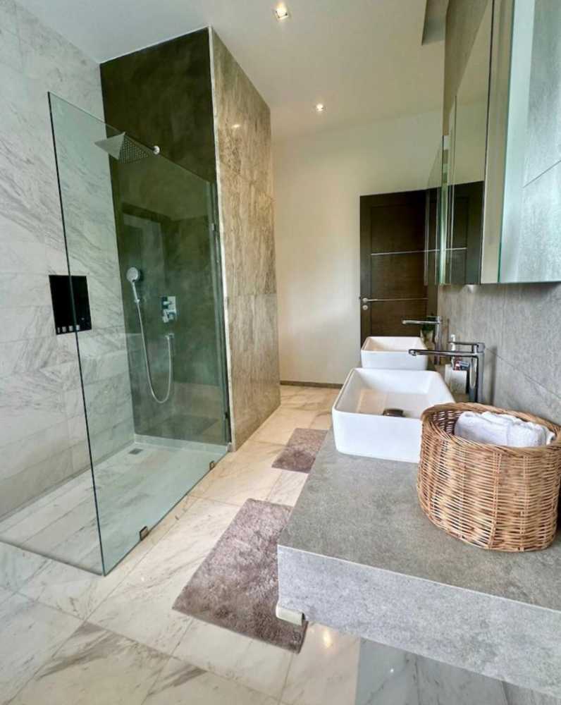 Property image - gallery 14