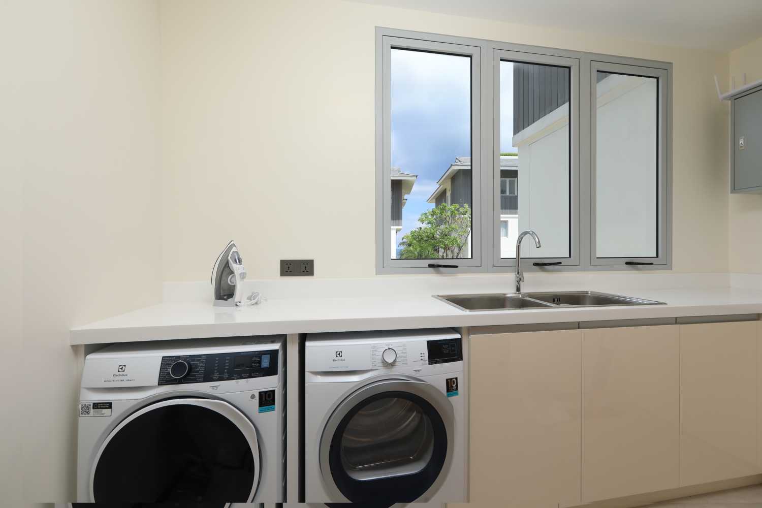 Property image - gallery 11