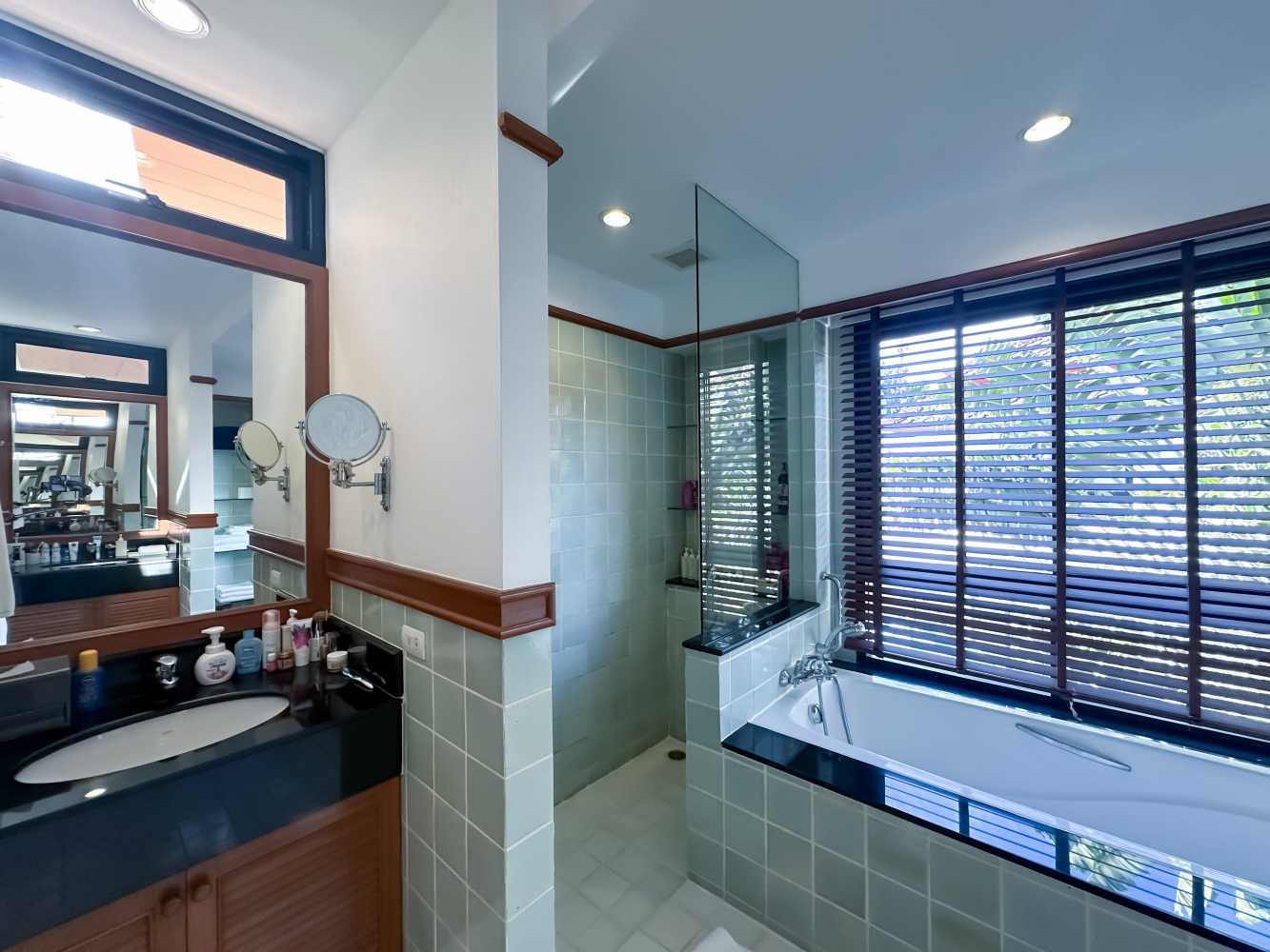 Property image - gallery 19