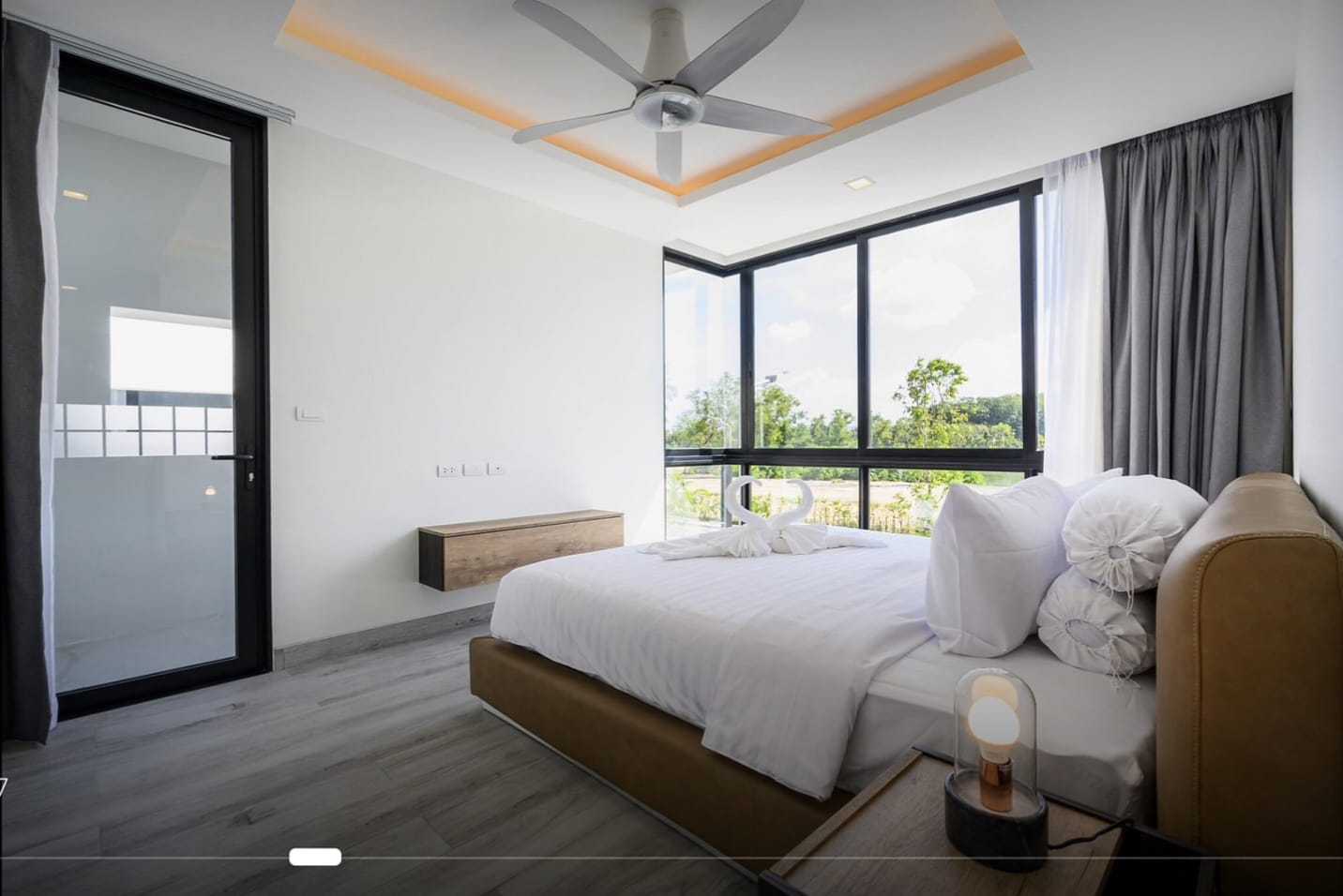 Property image - gallery 11