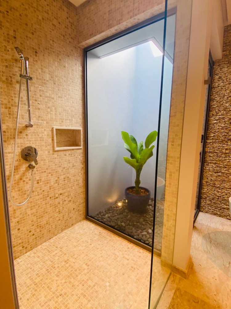 Property image - gallery 17