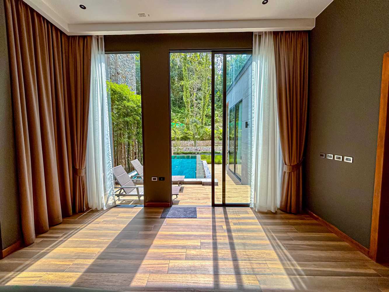 Property image - gallery 19