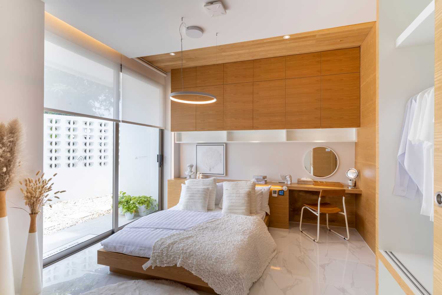 Property image - gallery 12