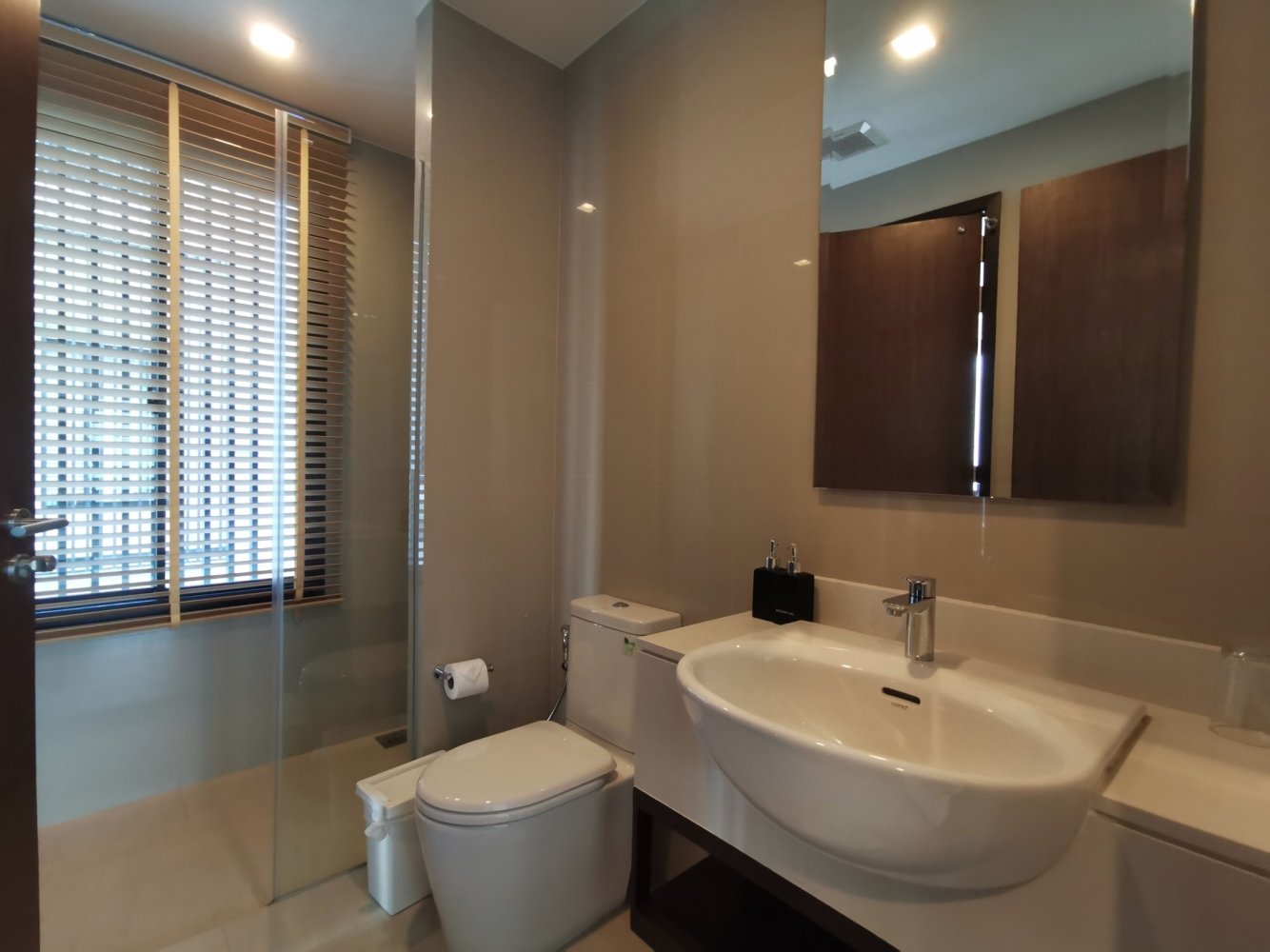 Property image - gallery 11