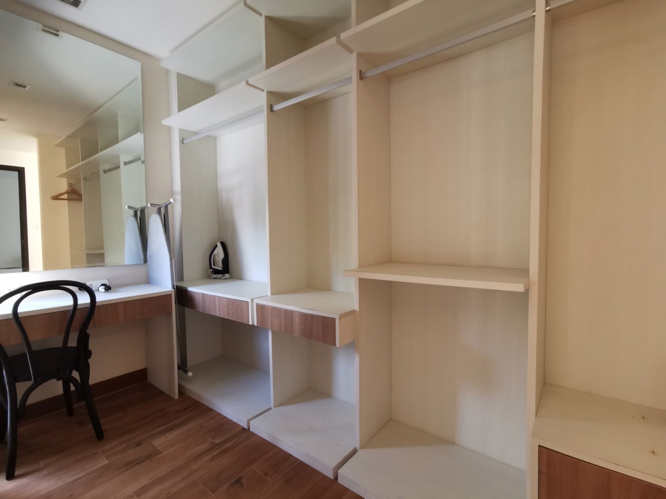 Property image - gallery 13