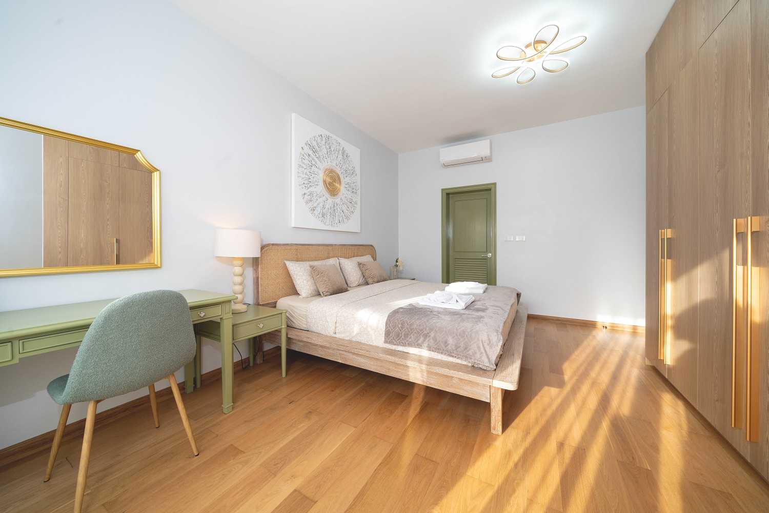 Property image - gallery 12