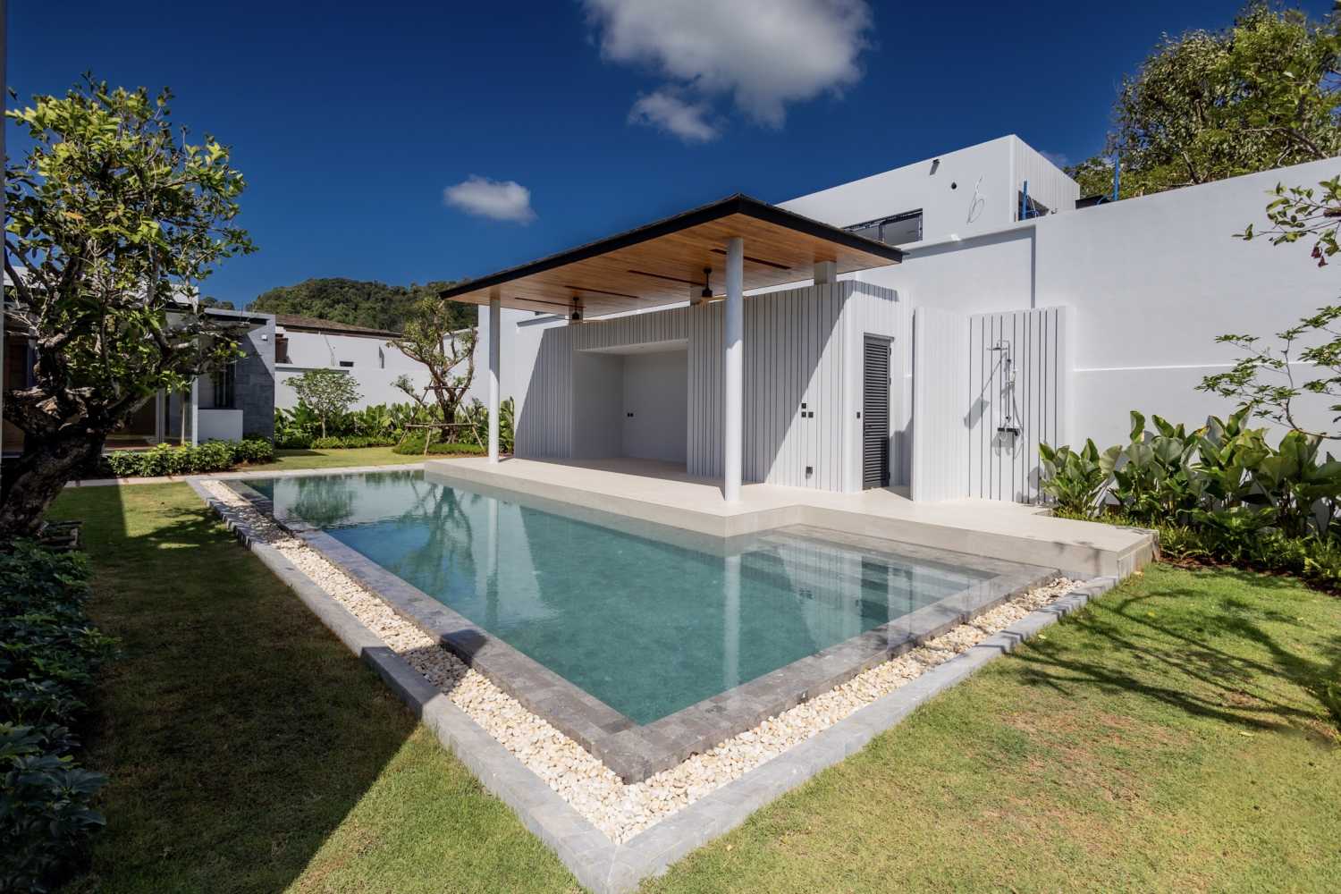 Property image - gallery 13