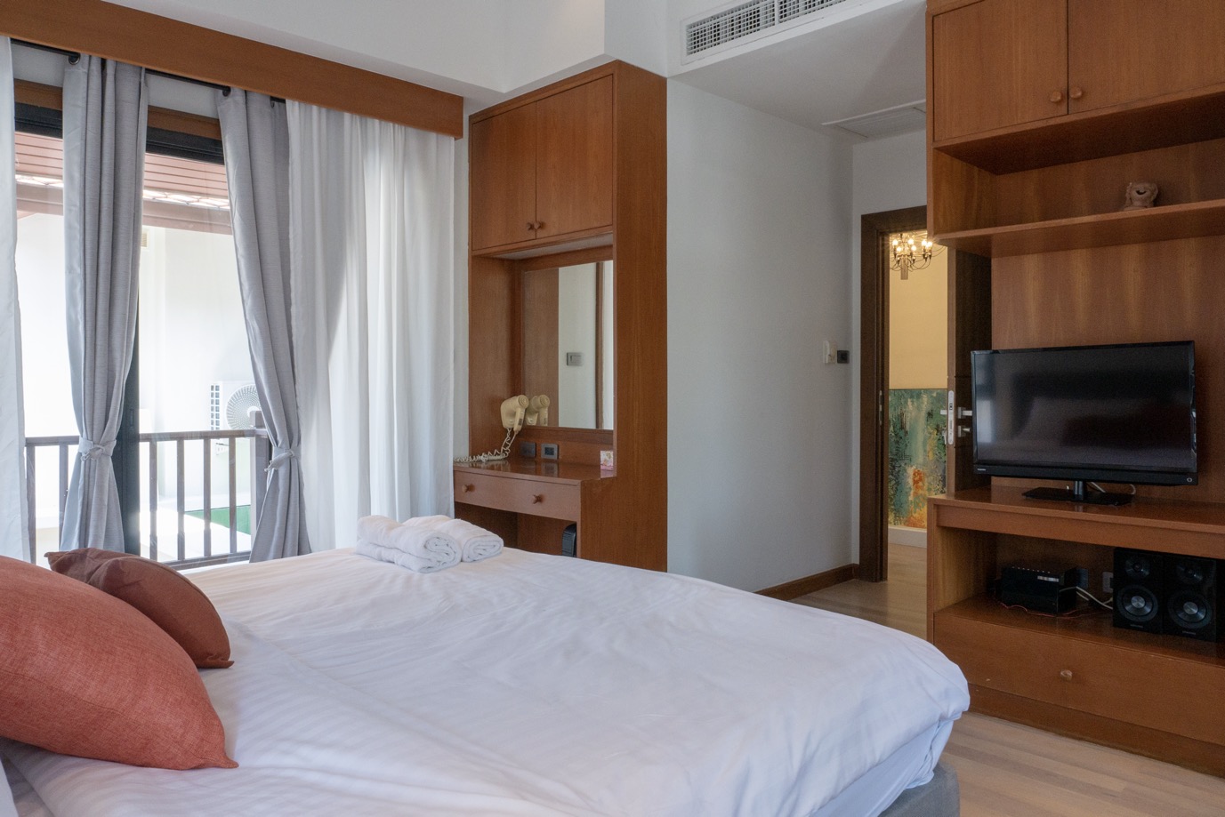 Property image - gallery 32