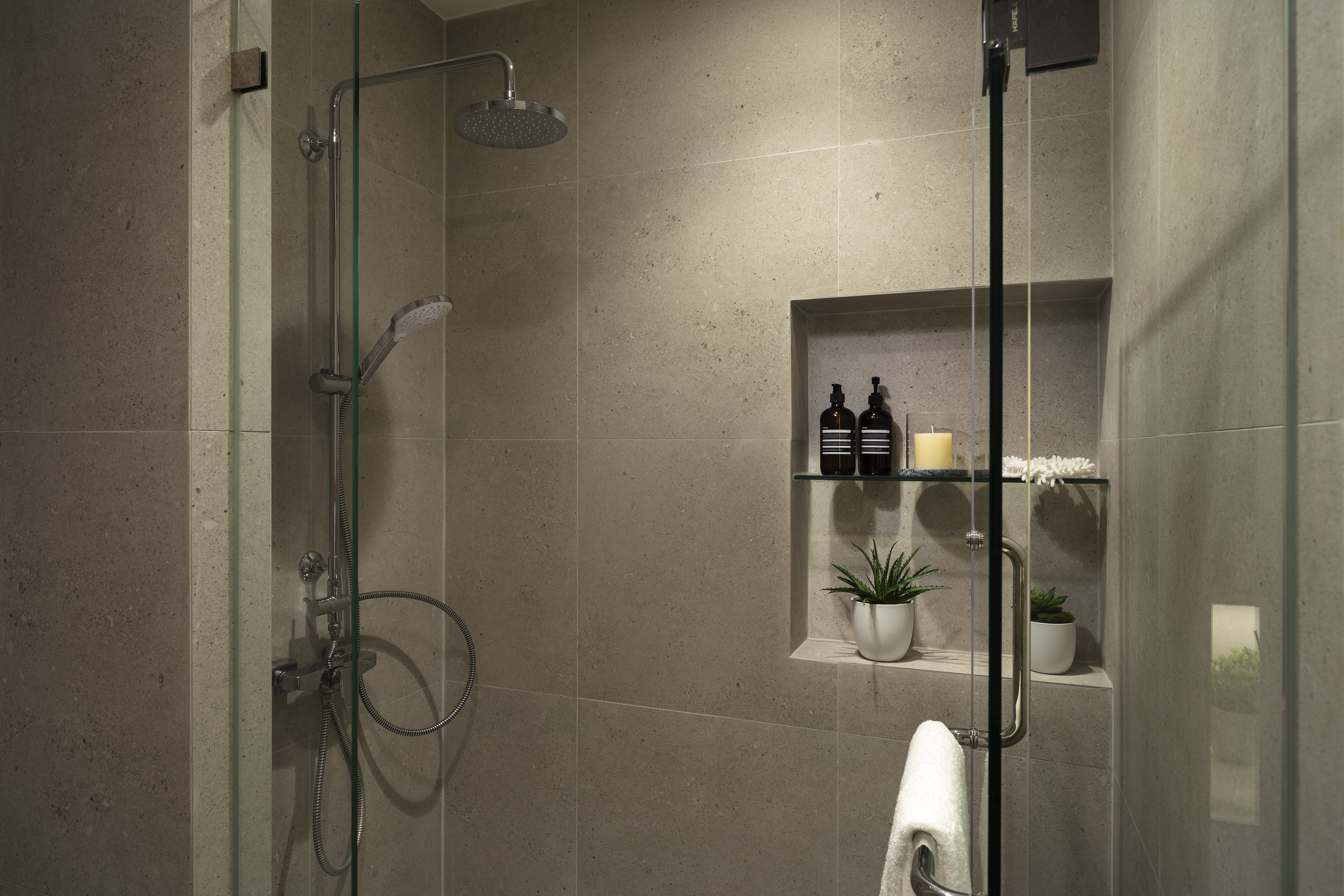 Property image - gallery 11