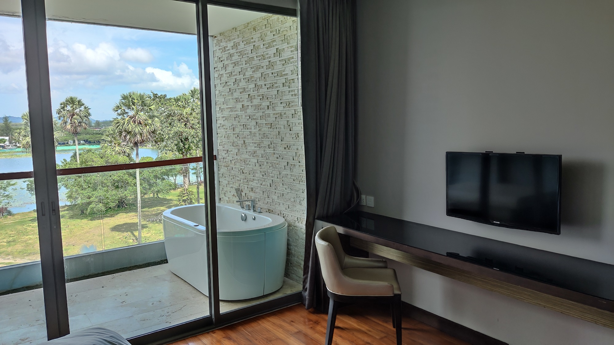 Property image - gallery 6