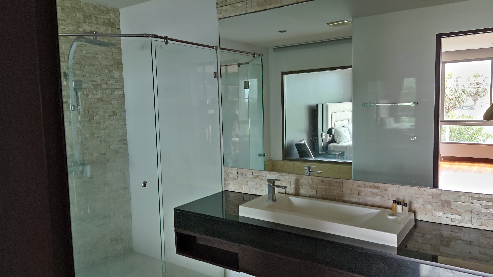 Property image - gallery 13