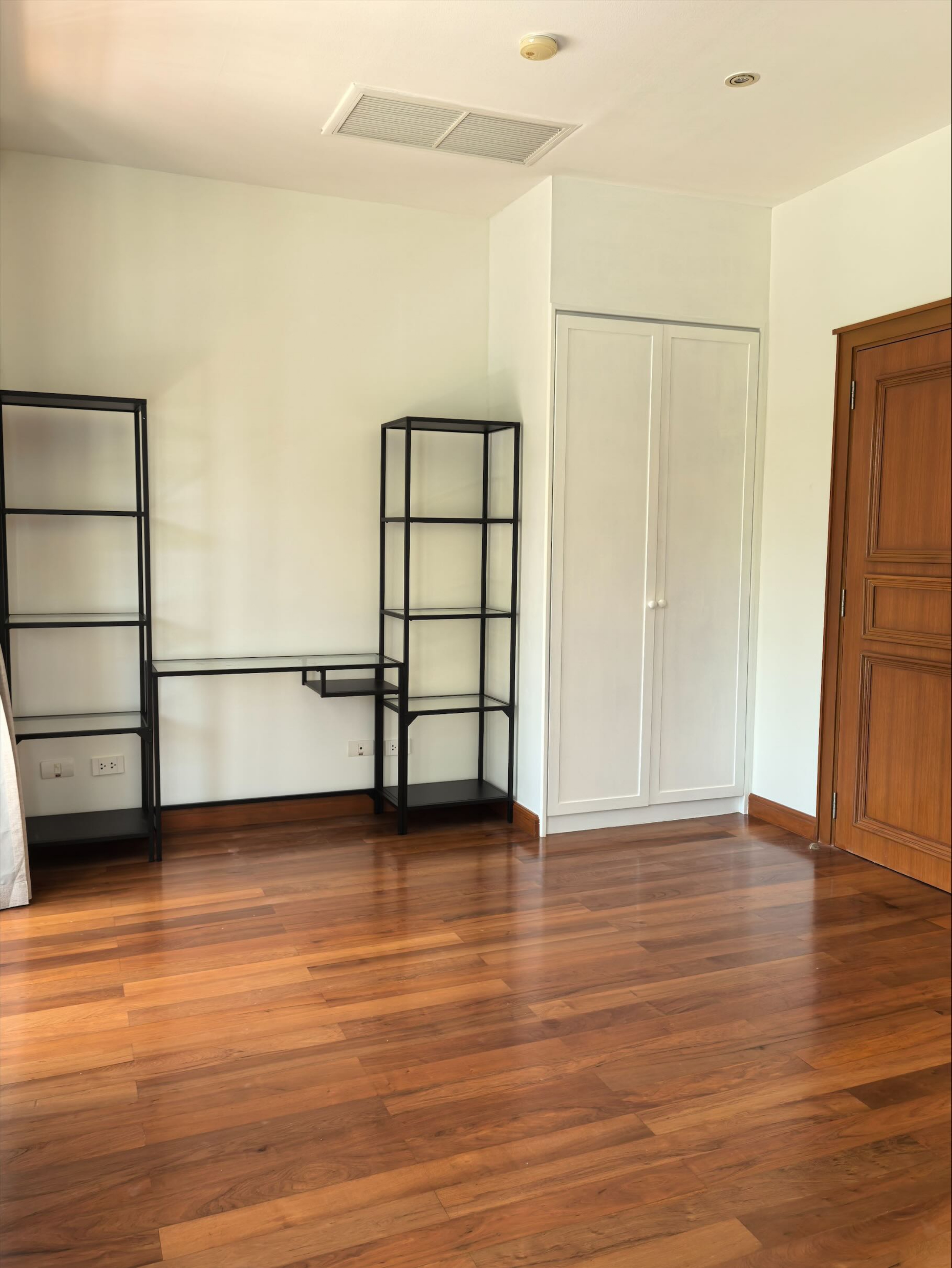 Property image - gallery 24