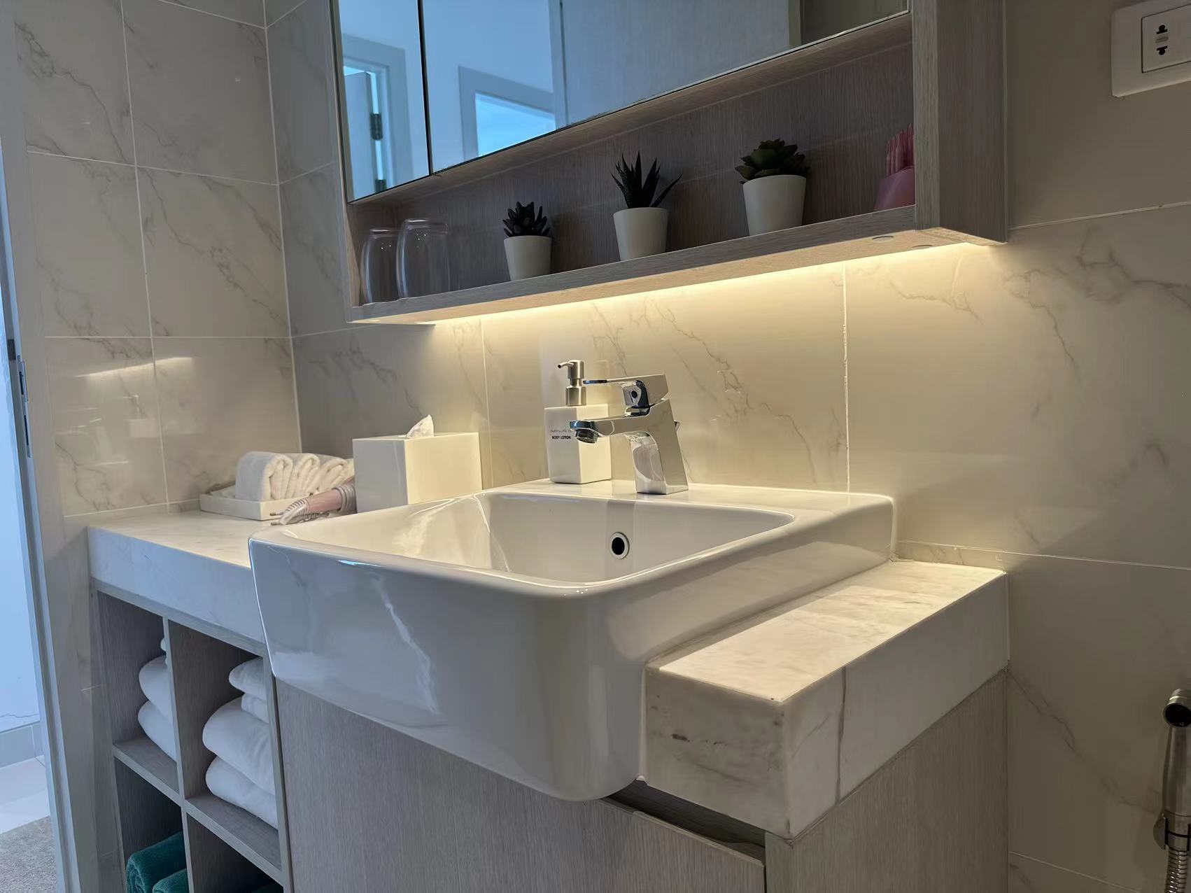 Property image - gallery 8