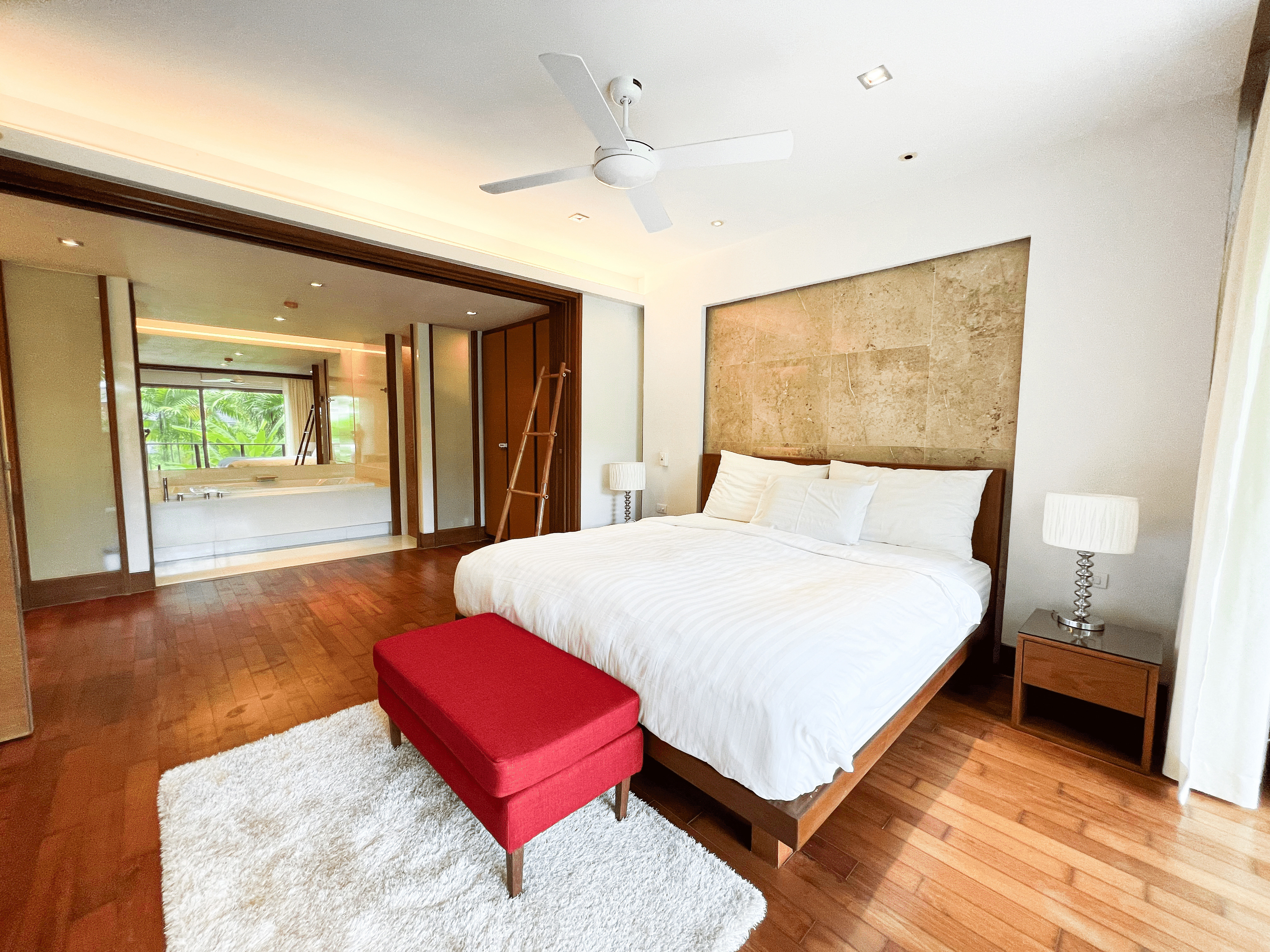 Property image - gallery 12