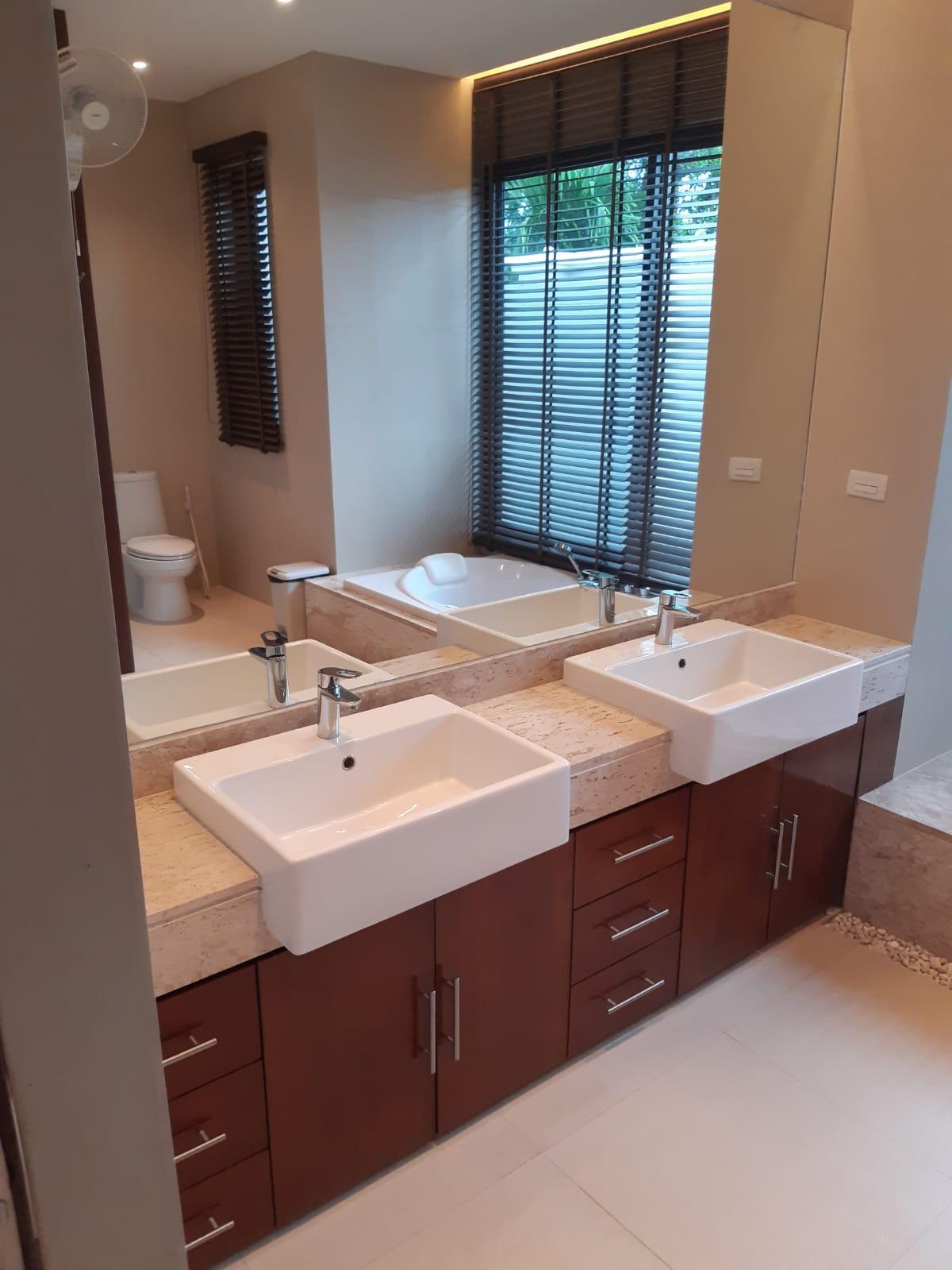 Property image - gallery 22