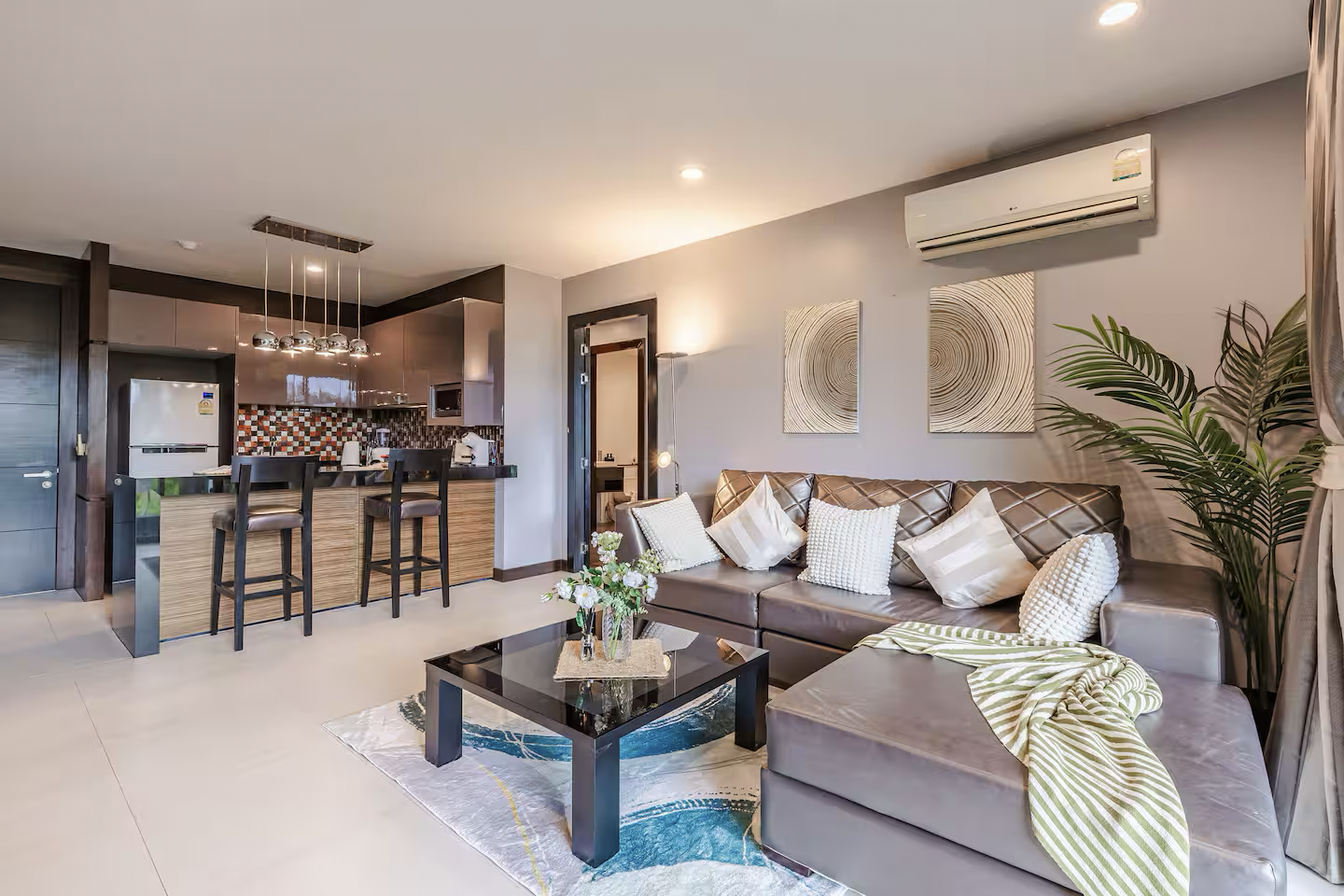 Property image - gallery 14