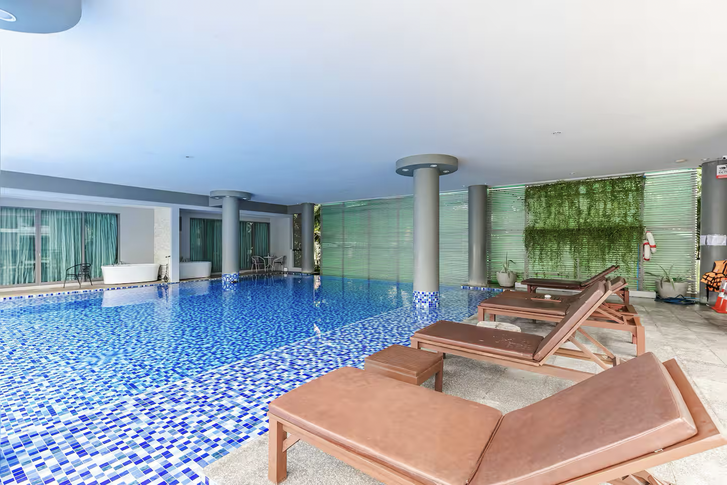 Property image - gallery 16