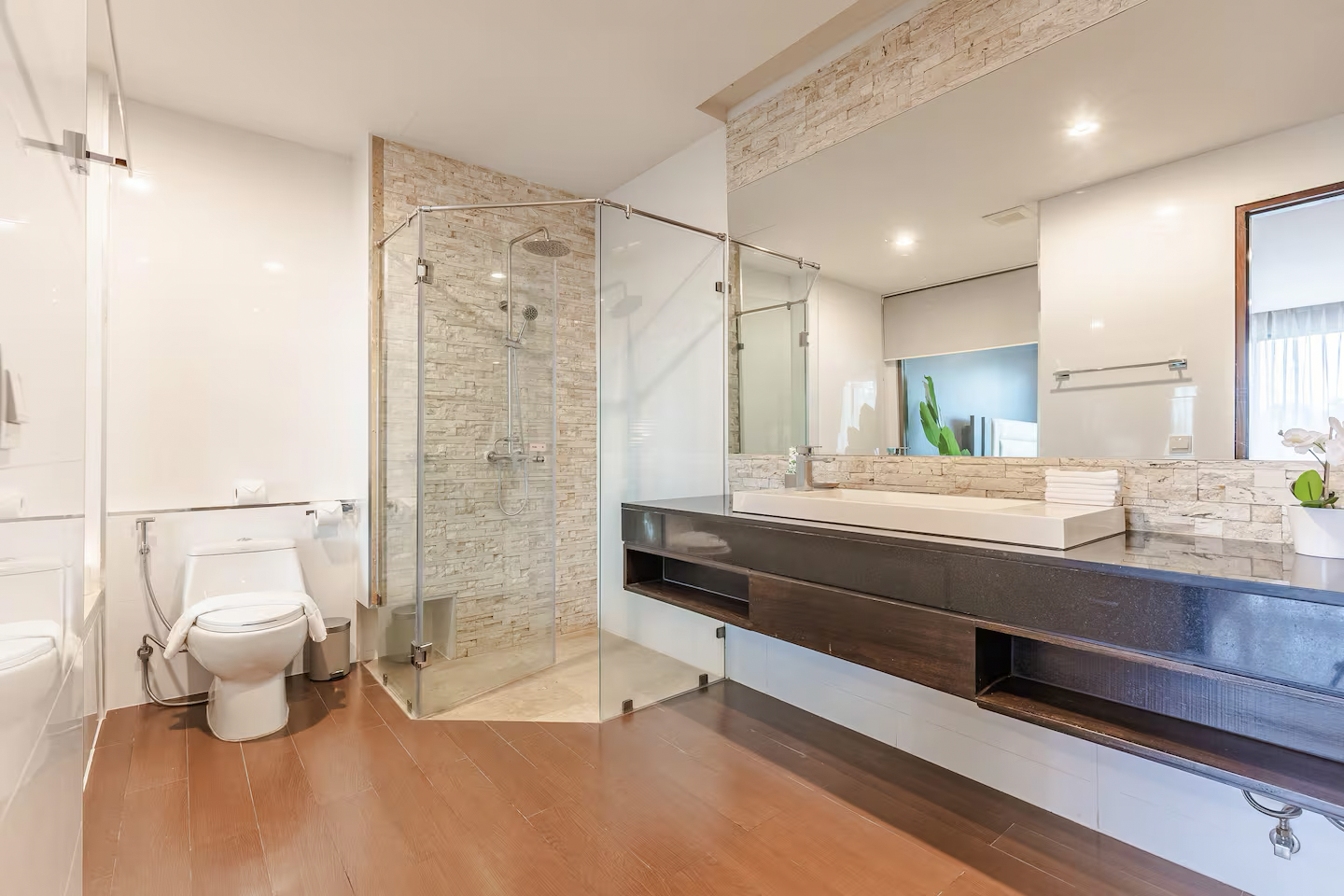 Property image - gallery 28