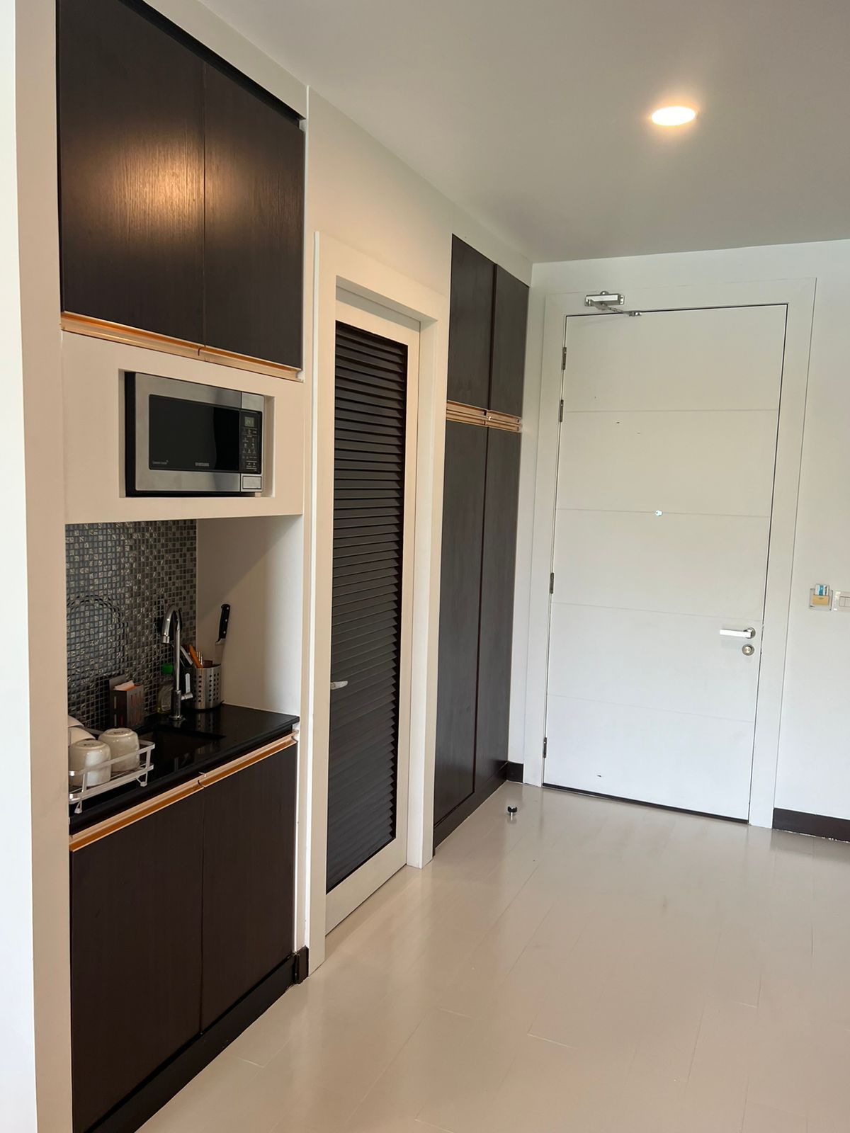 Property image - gallery 11