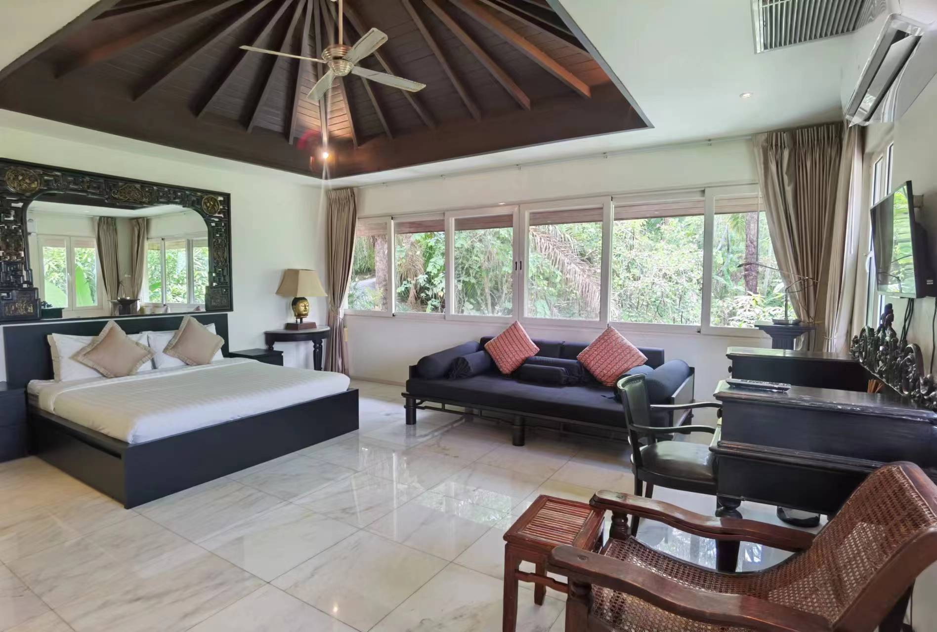 Property image - gallery 9