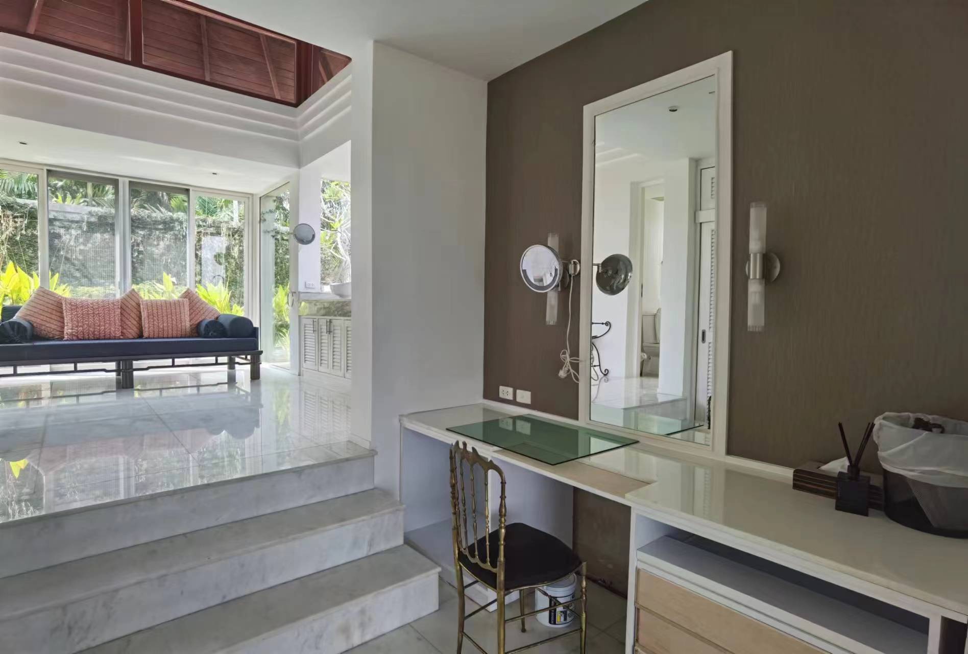 Property image - gallery 8