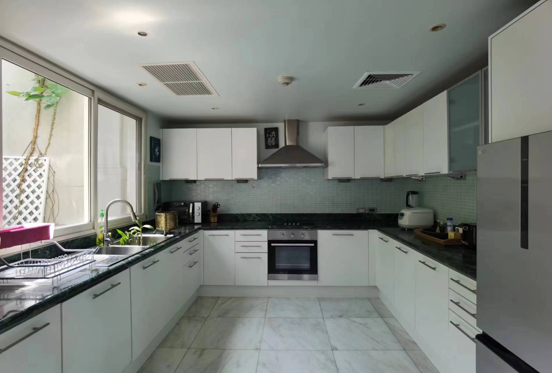 Property image - gallery 6