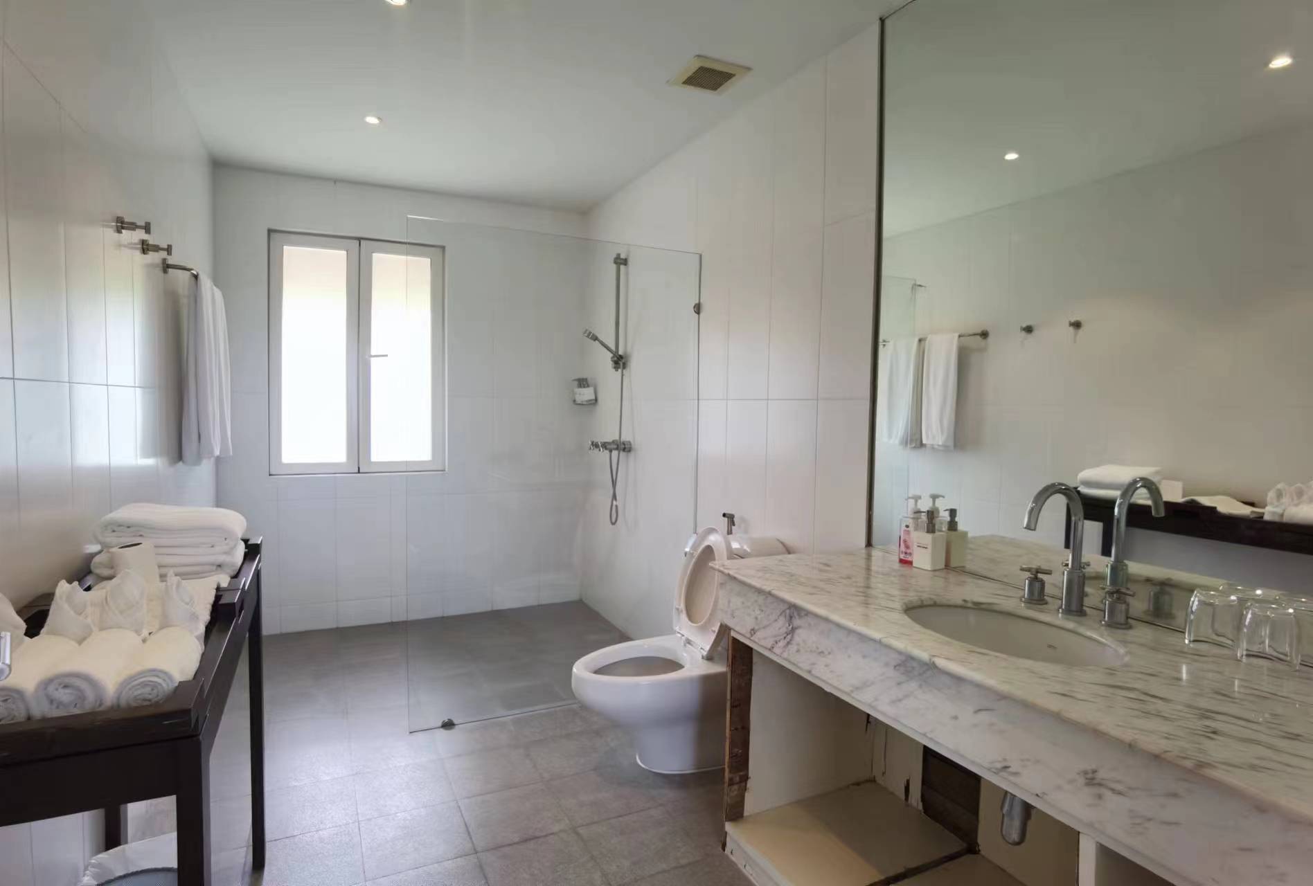 Property image - gallery 19