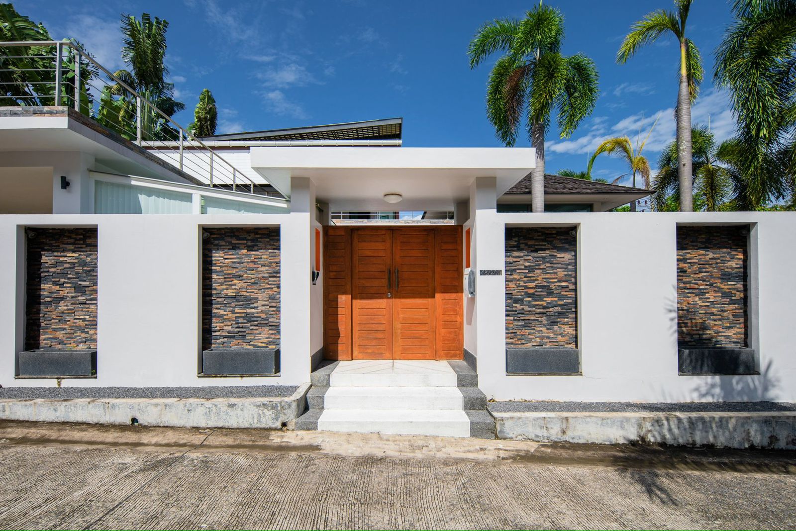 Property image - gallery 24