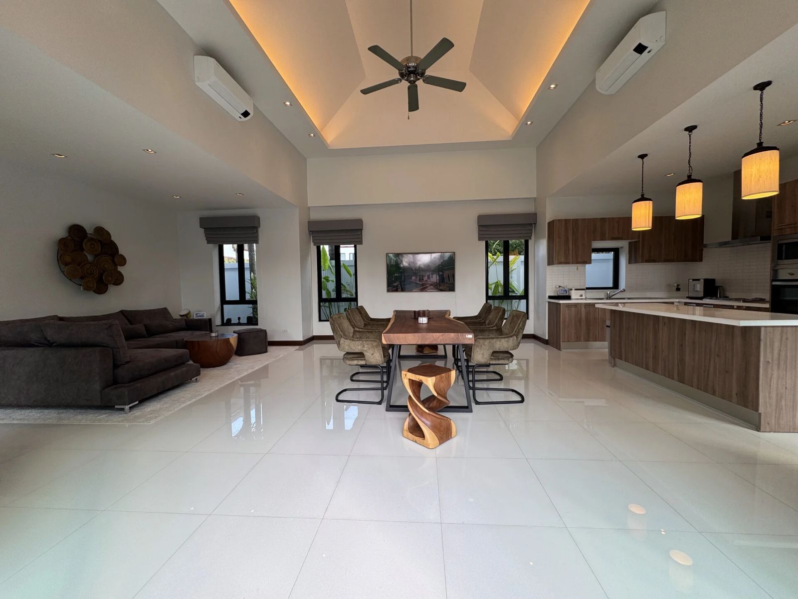 Property image - gallery 9