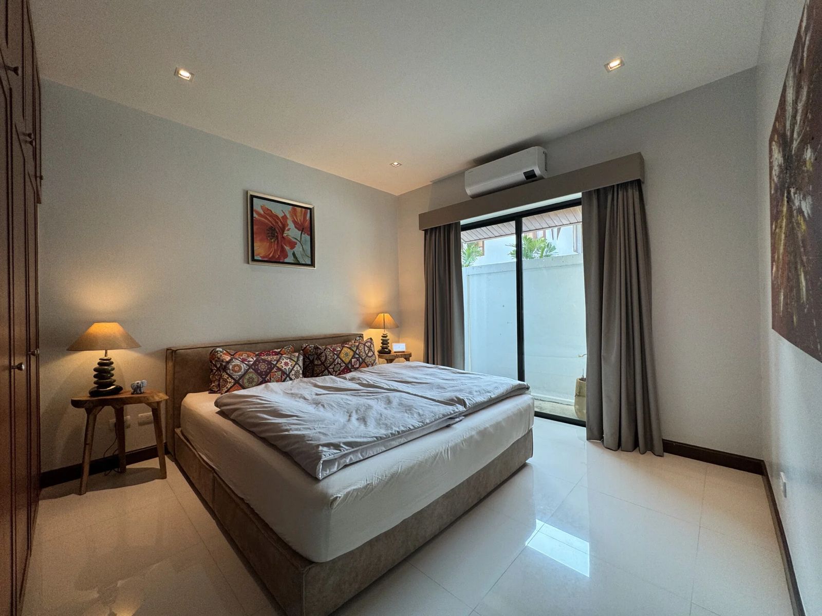 Property image - gallery 26