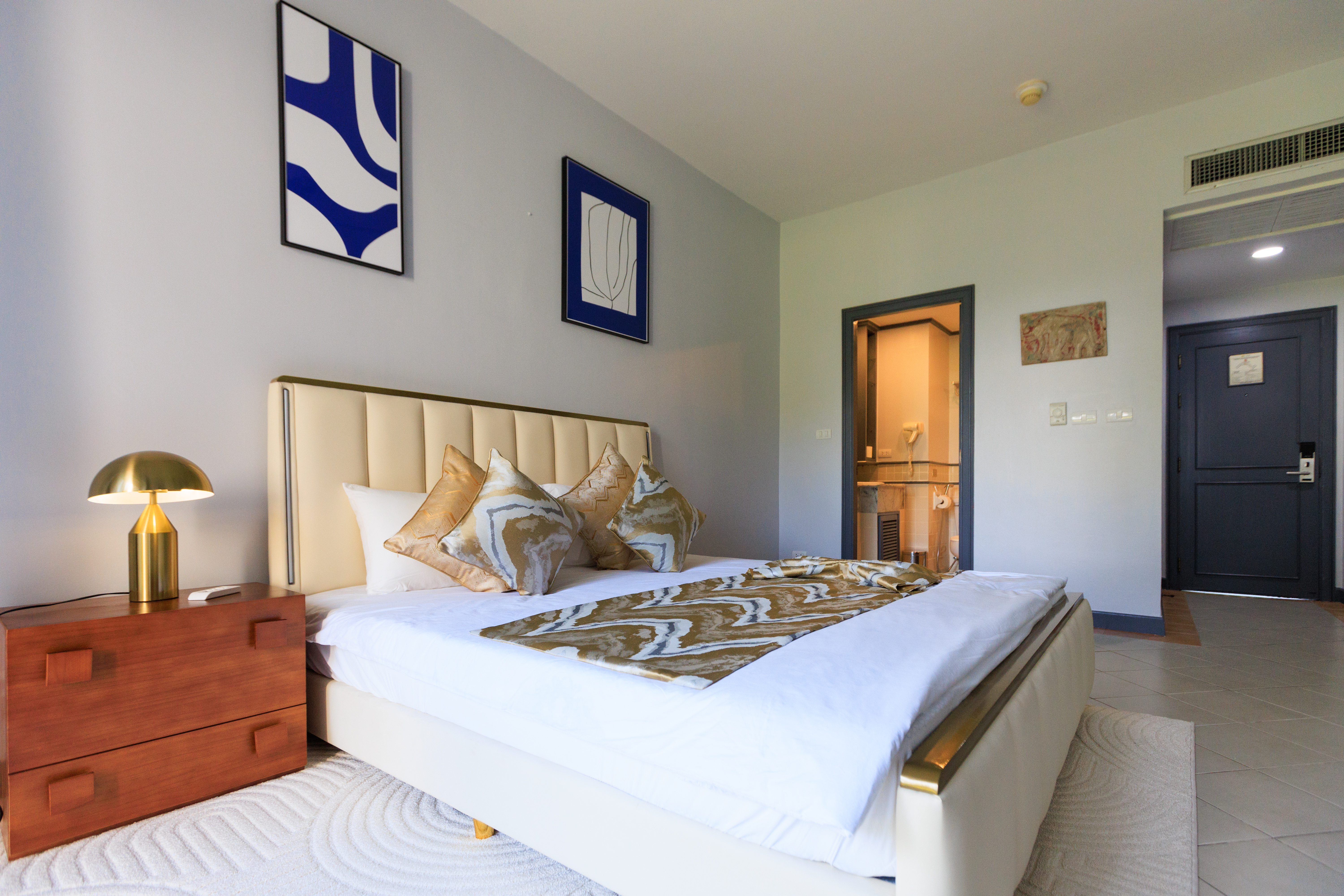 Property image - gallery 12