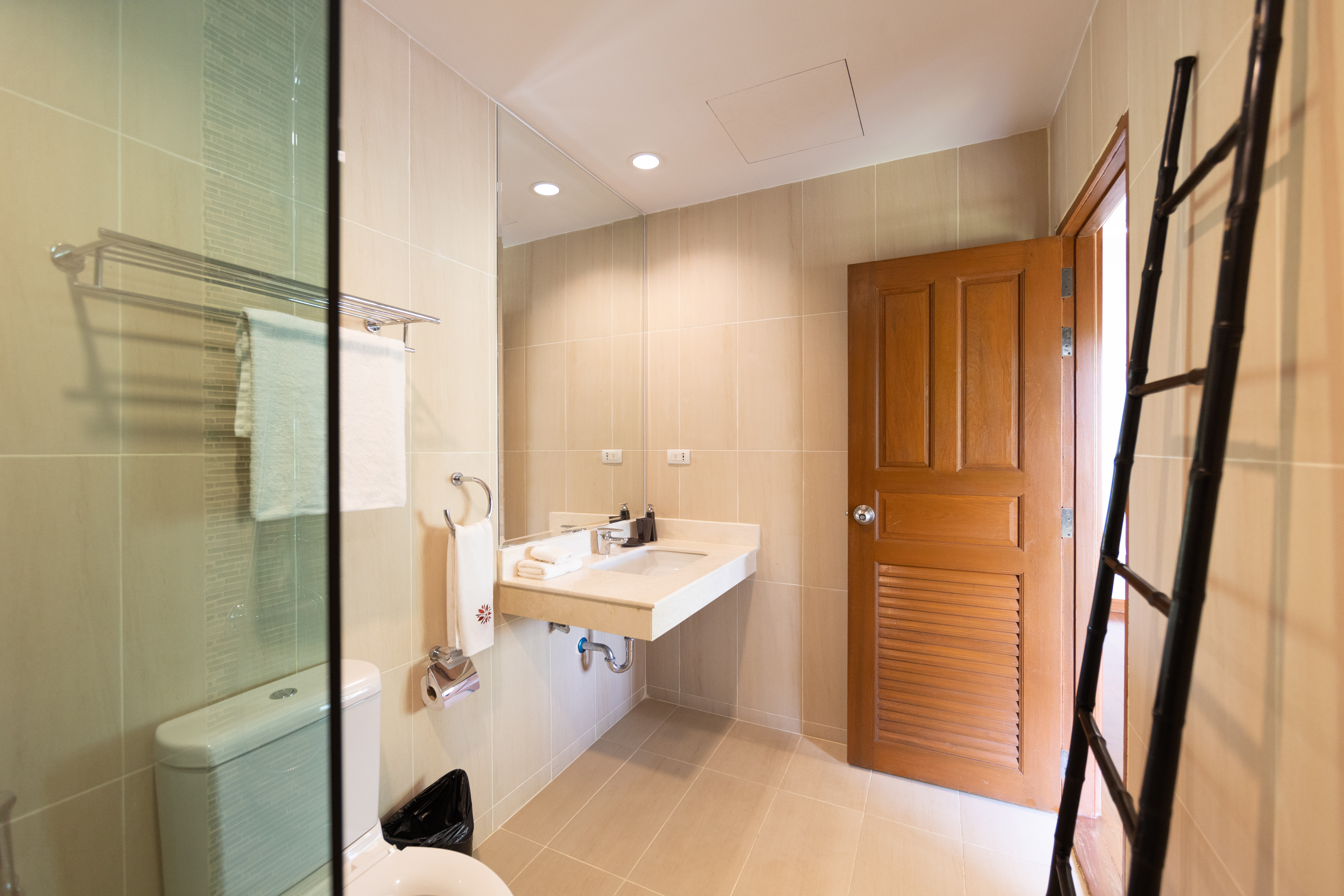 Property image - gallery 8