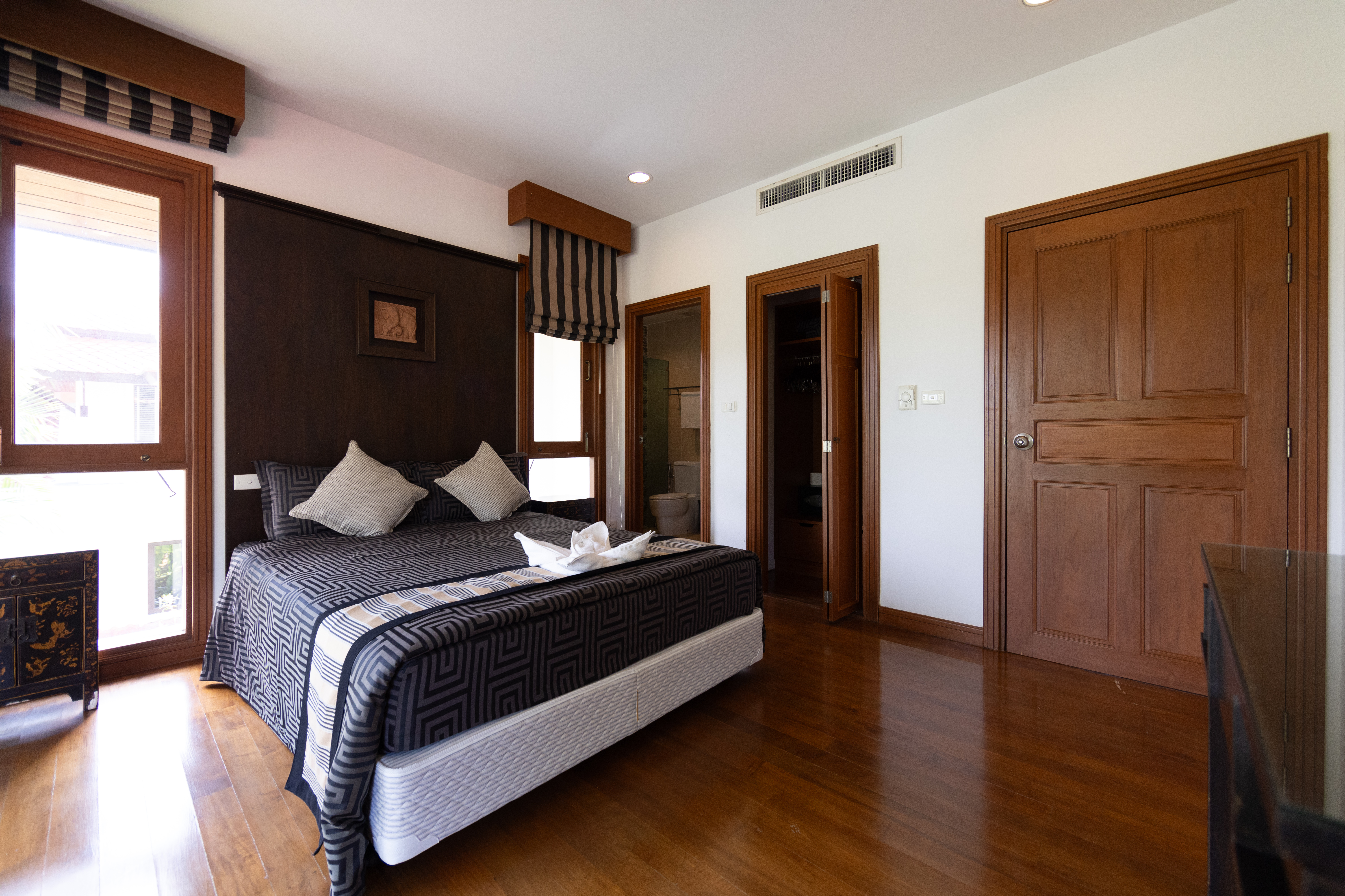 Property image - gallery 7