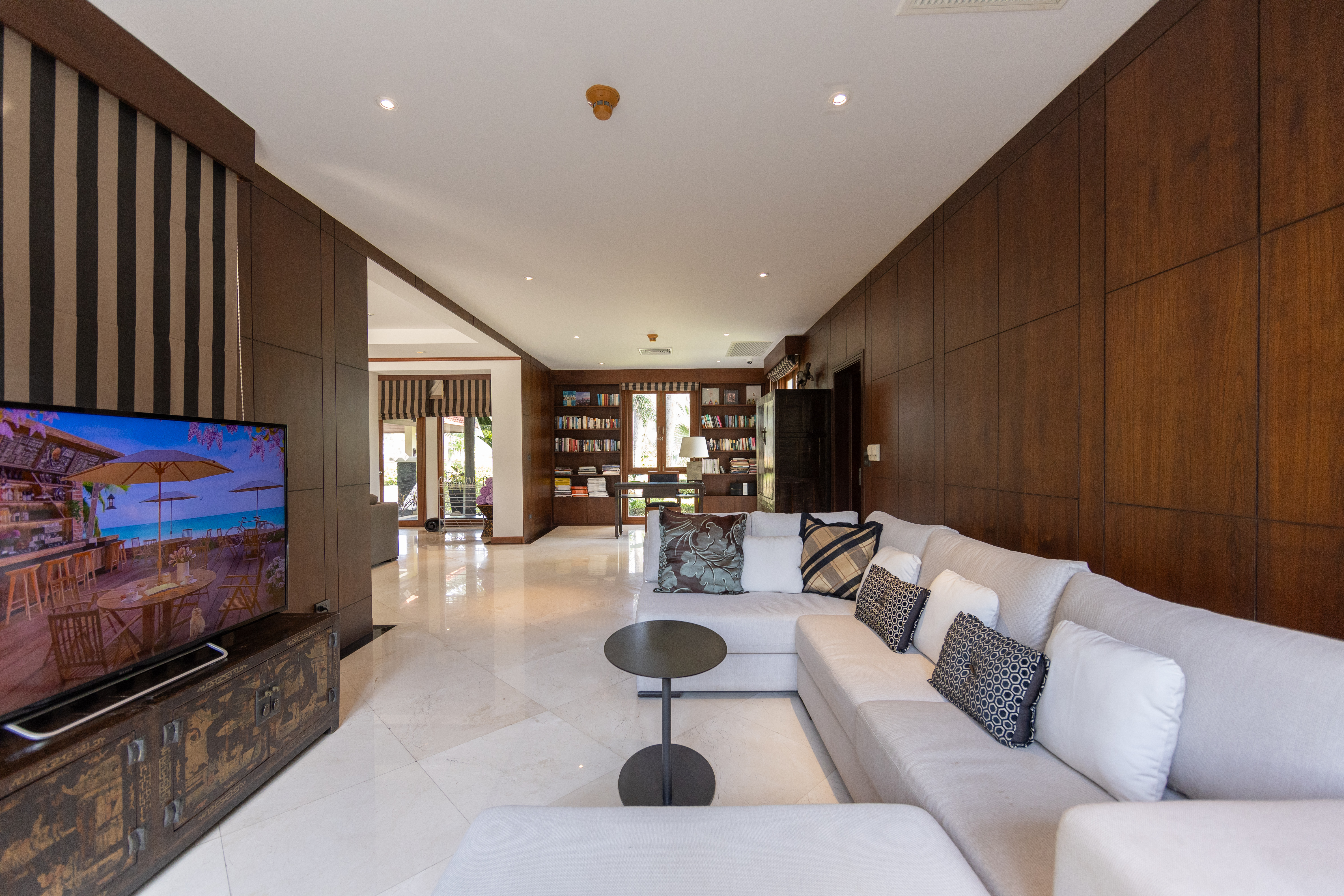 Property image - gallery 12