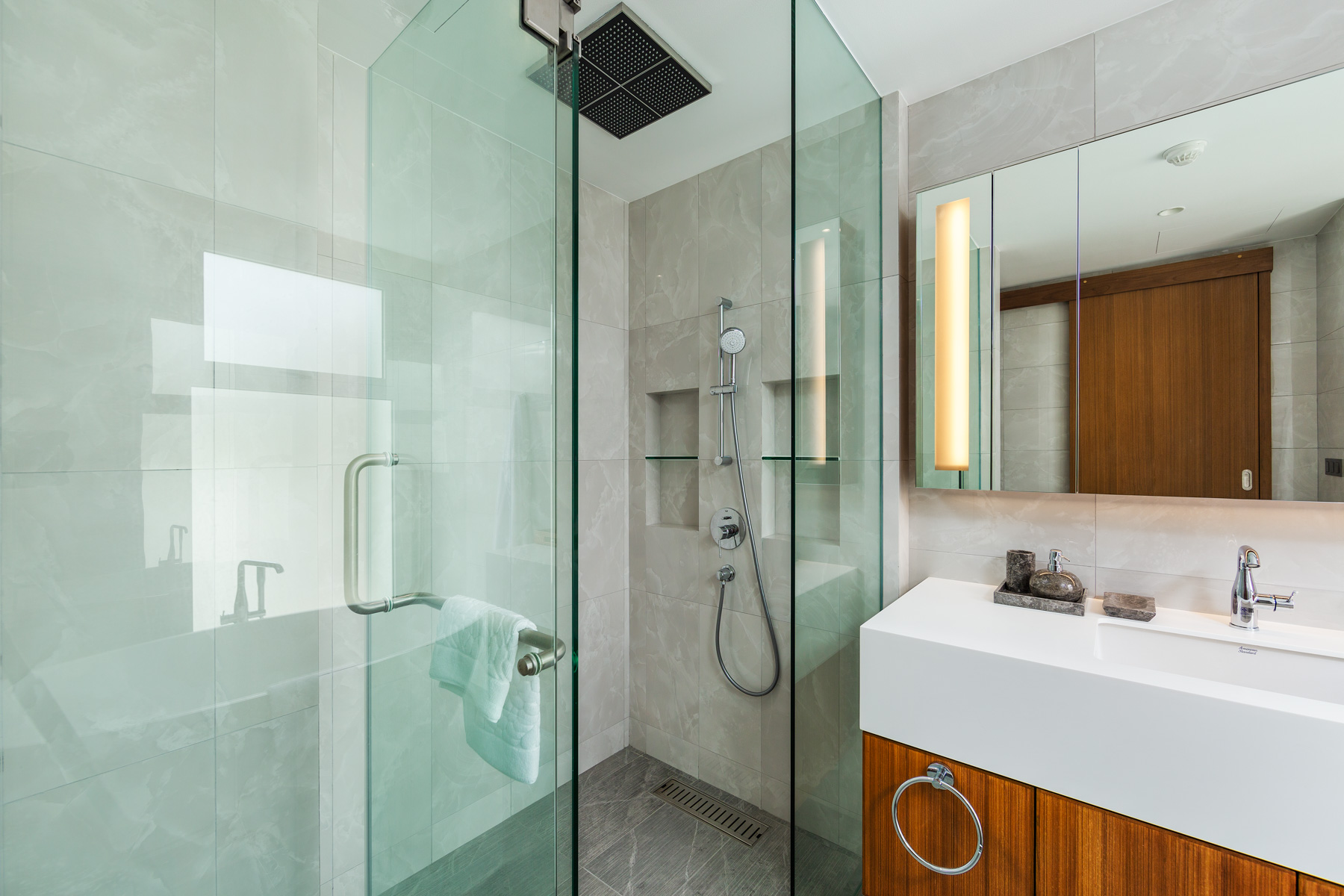 Property image - gallery 11