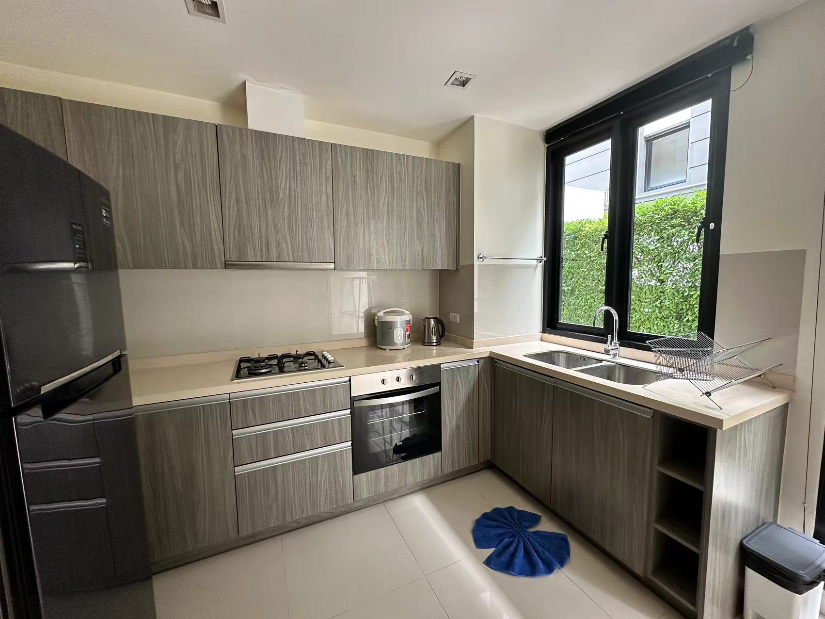 Property image - gallery 7