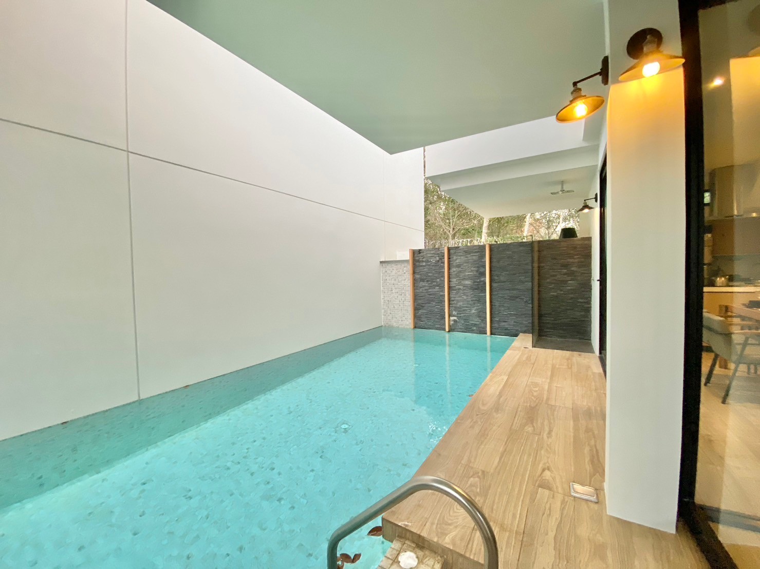 Property image - gallery 38