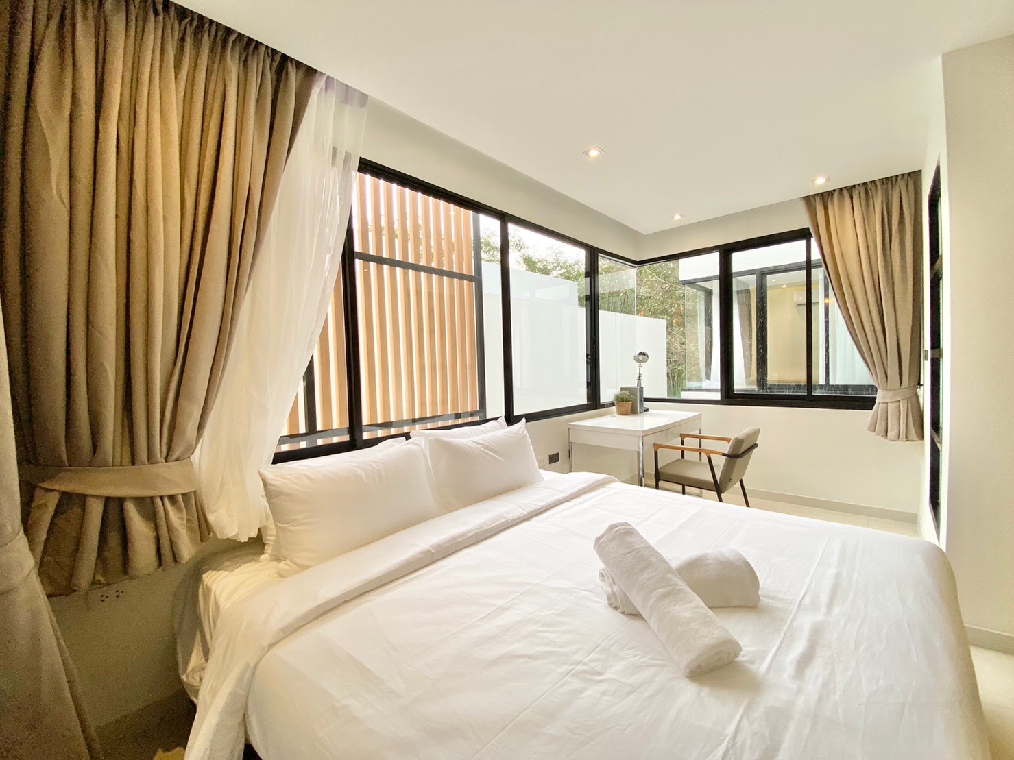 Property image - gallery 26